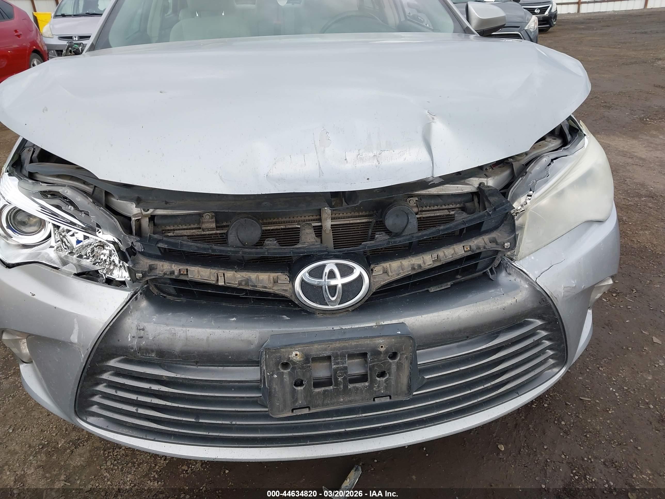 TOYOTA CAMRY image 6