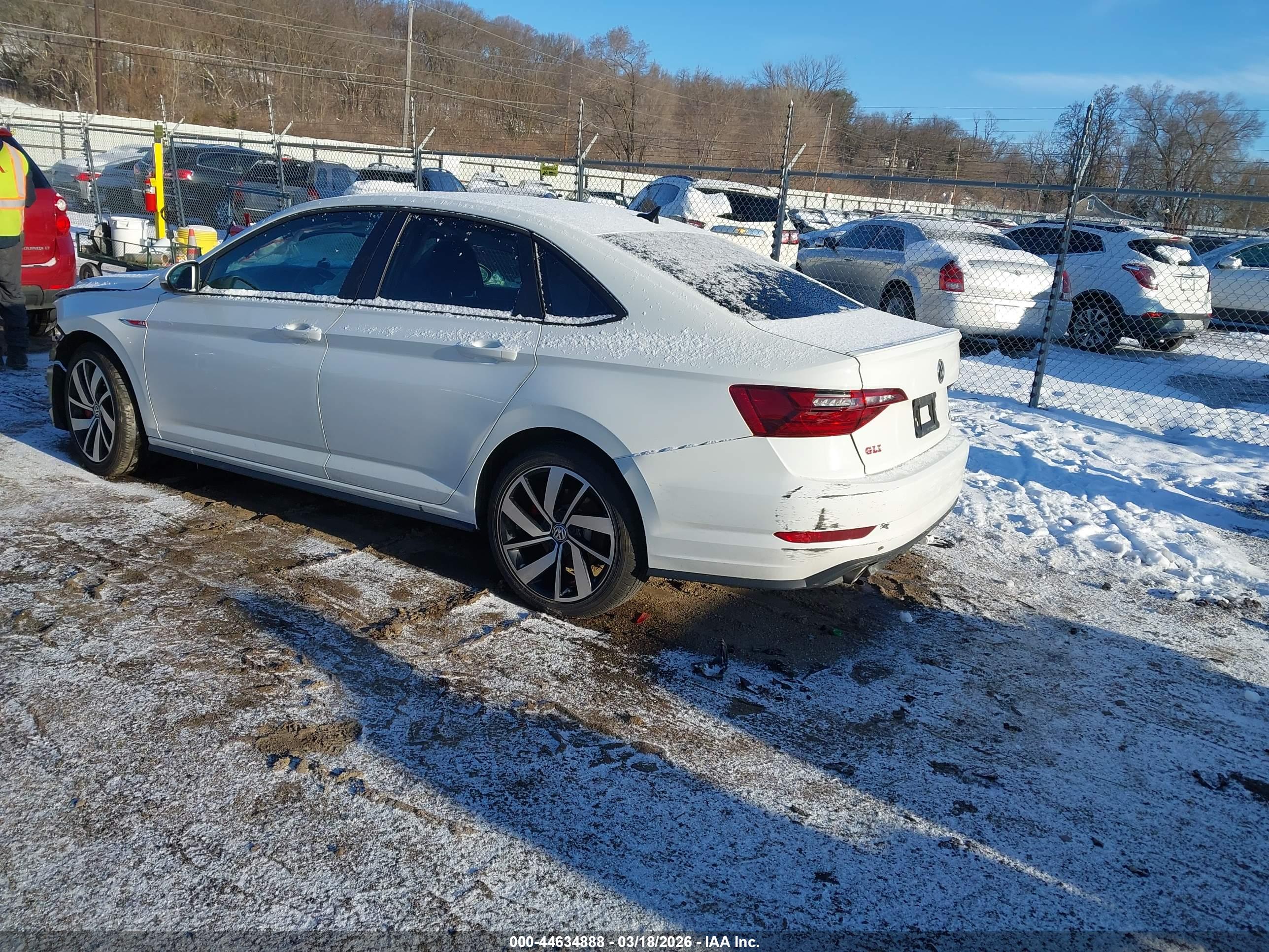 VOLKSWAGEN JETTA image 3