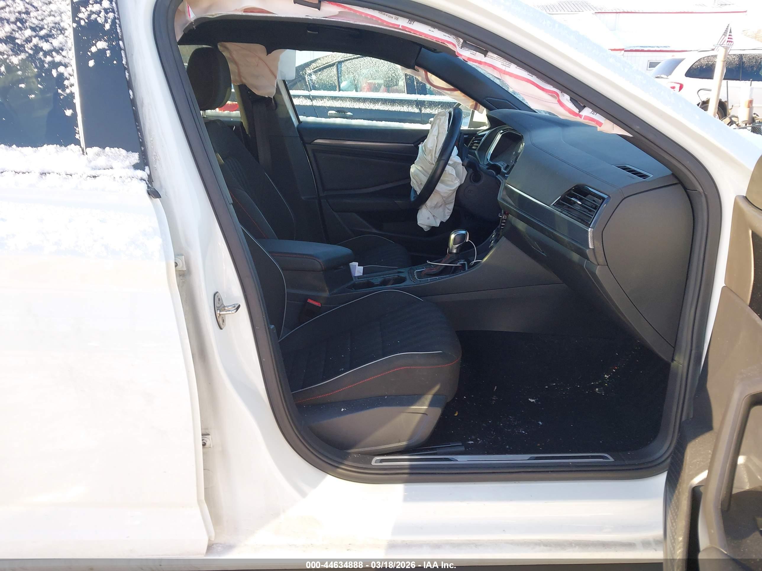 VOLKSWAGEN JETTA image 5