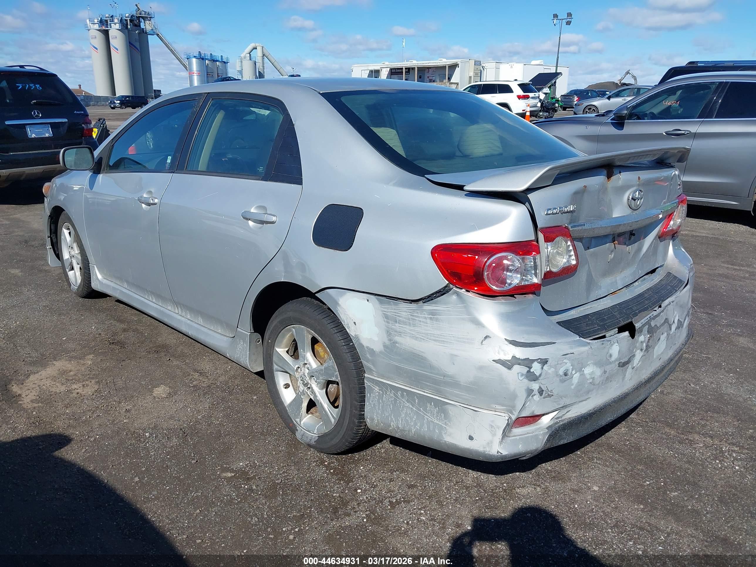 TOYOTA COROLLA image 3