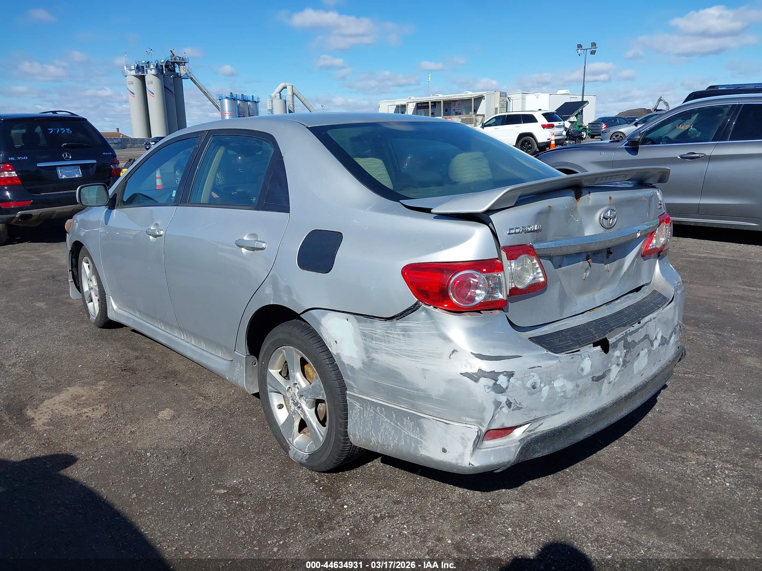 TOYOTA COROLLA image 6