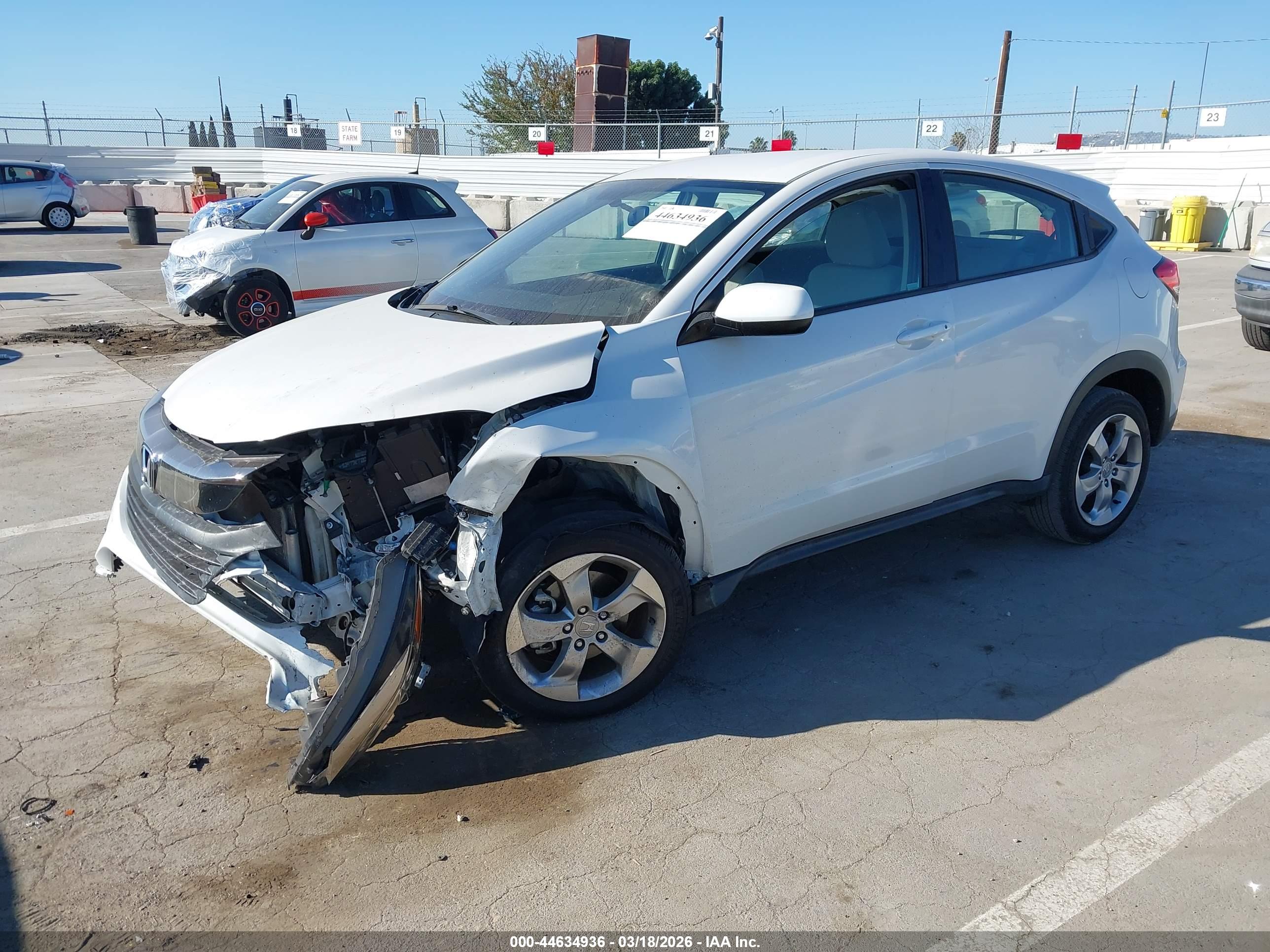 HONDA HR-V image 2