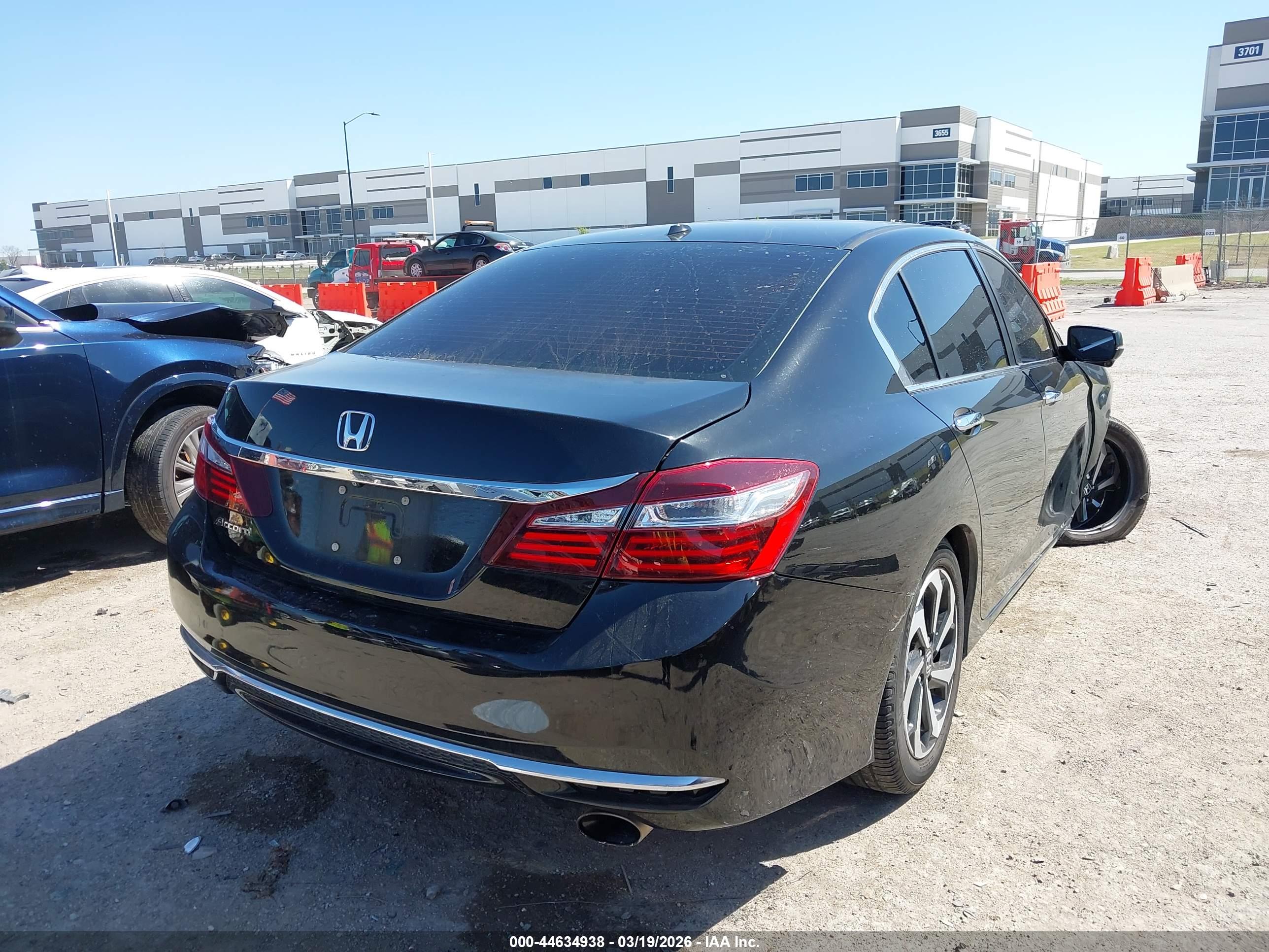 HONDA ACCORD image 4