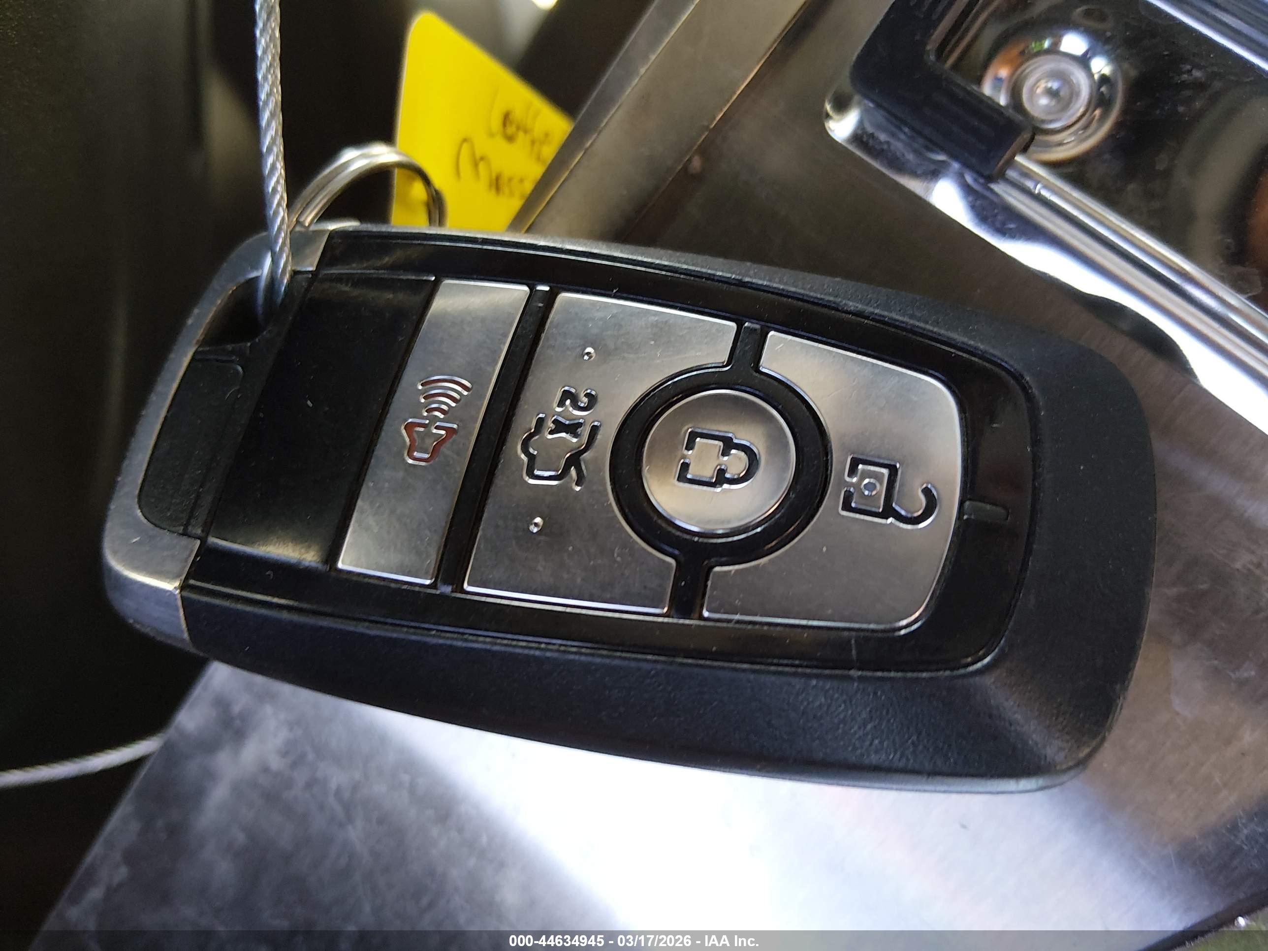FORD FUSION image 11