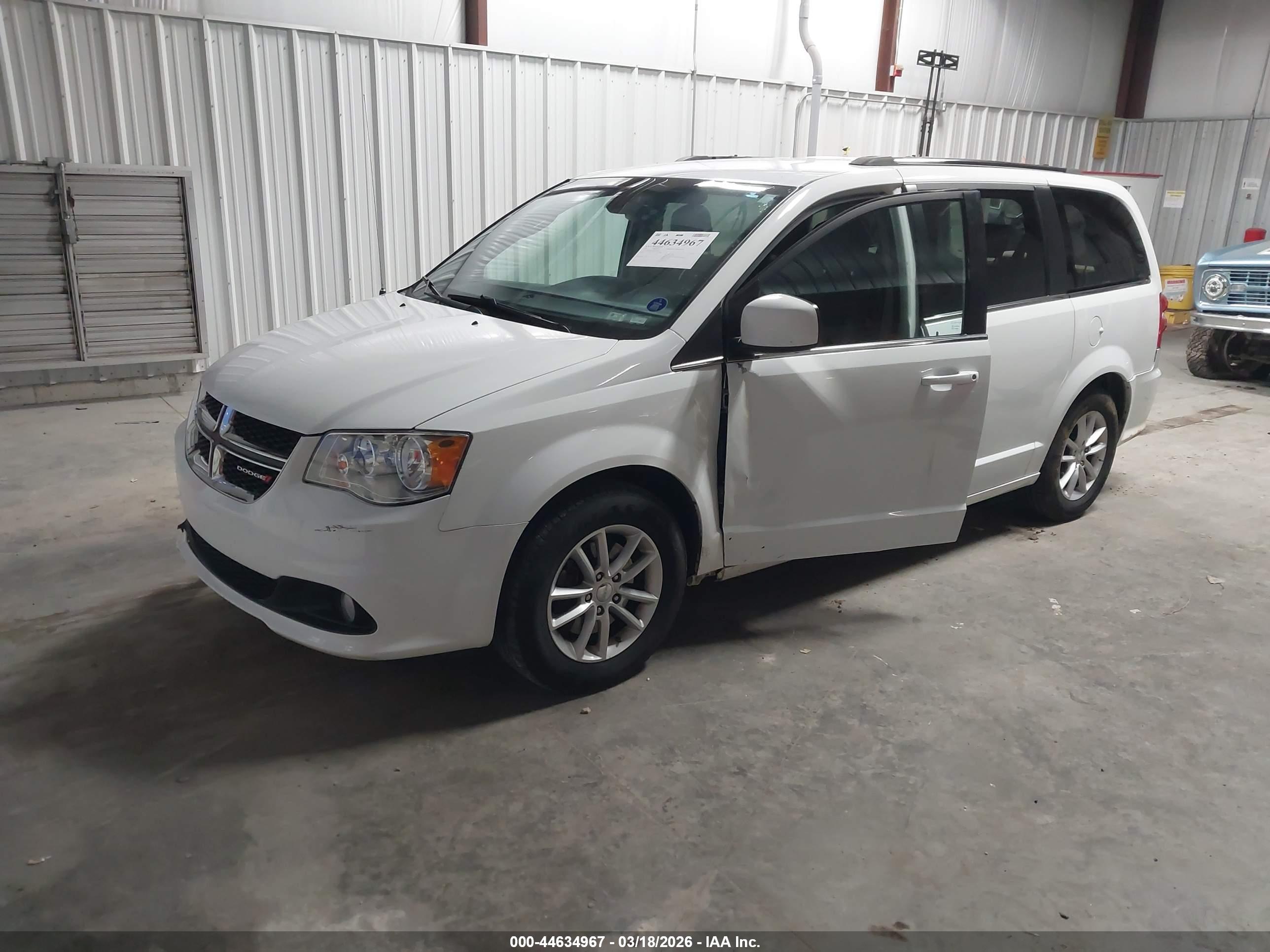 DODGE GRAND image 2