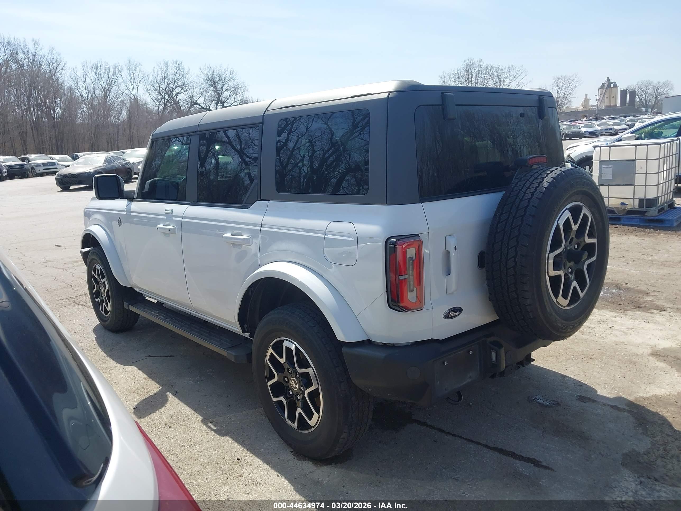 FORD BRONCO image 3