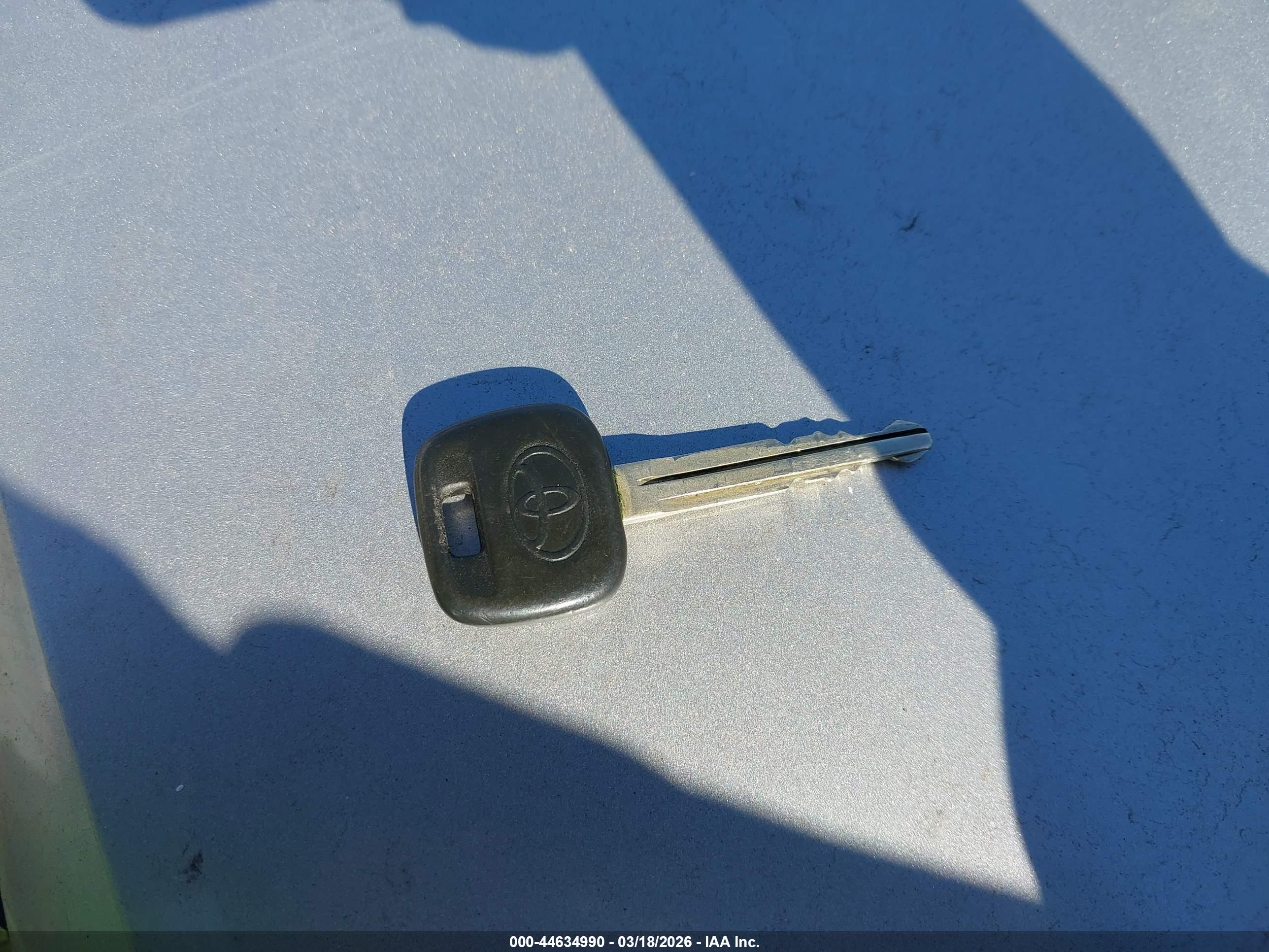 TOYOTA TACOMA image 11