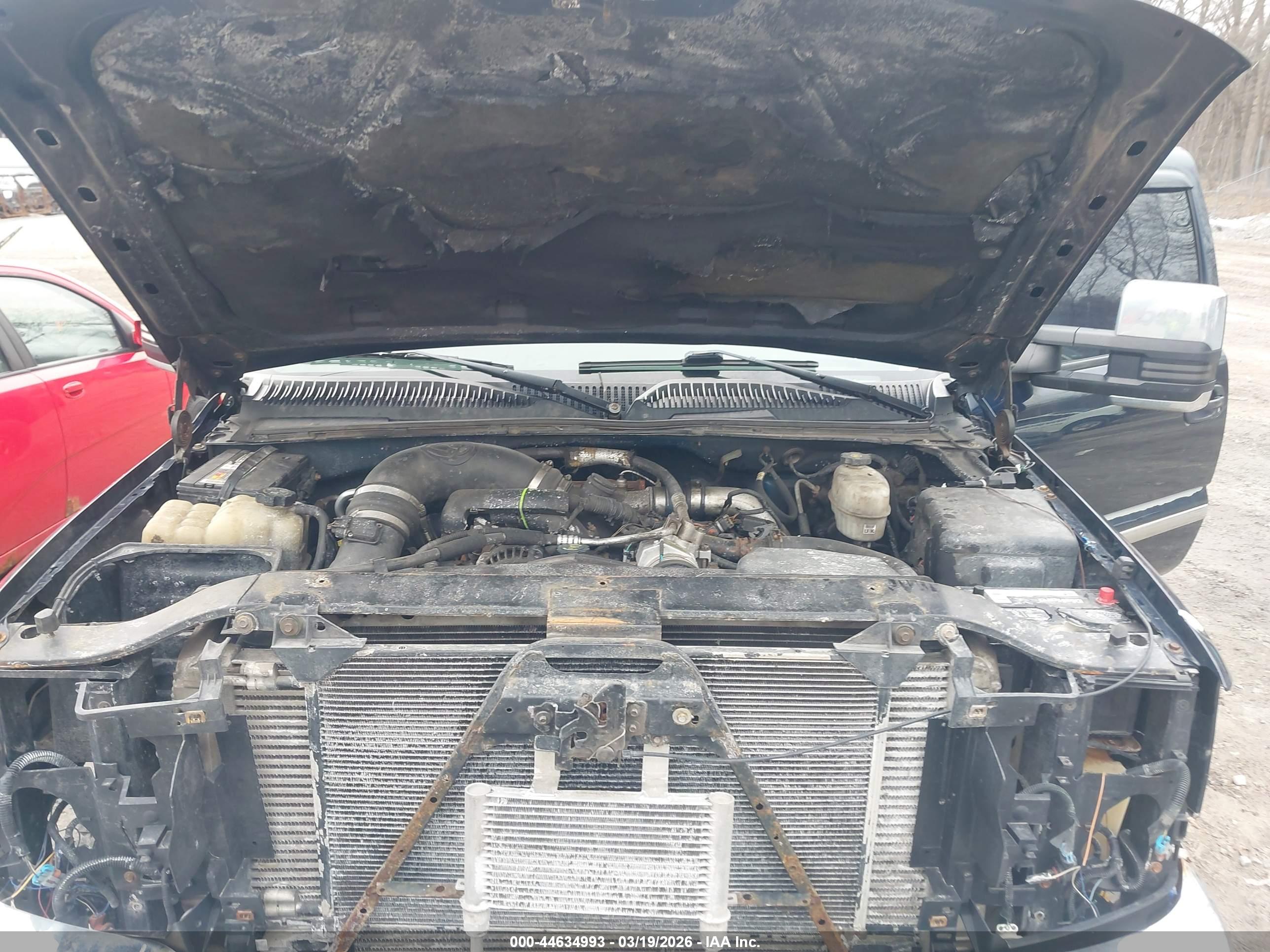 GMC SIERRA image 10