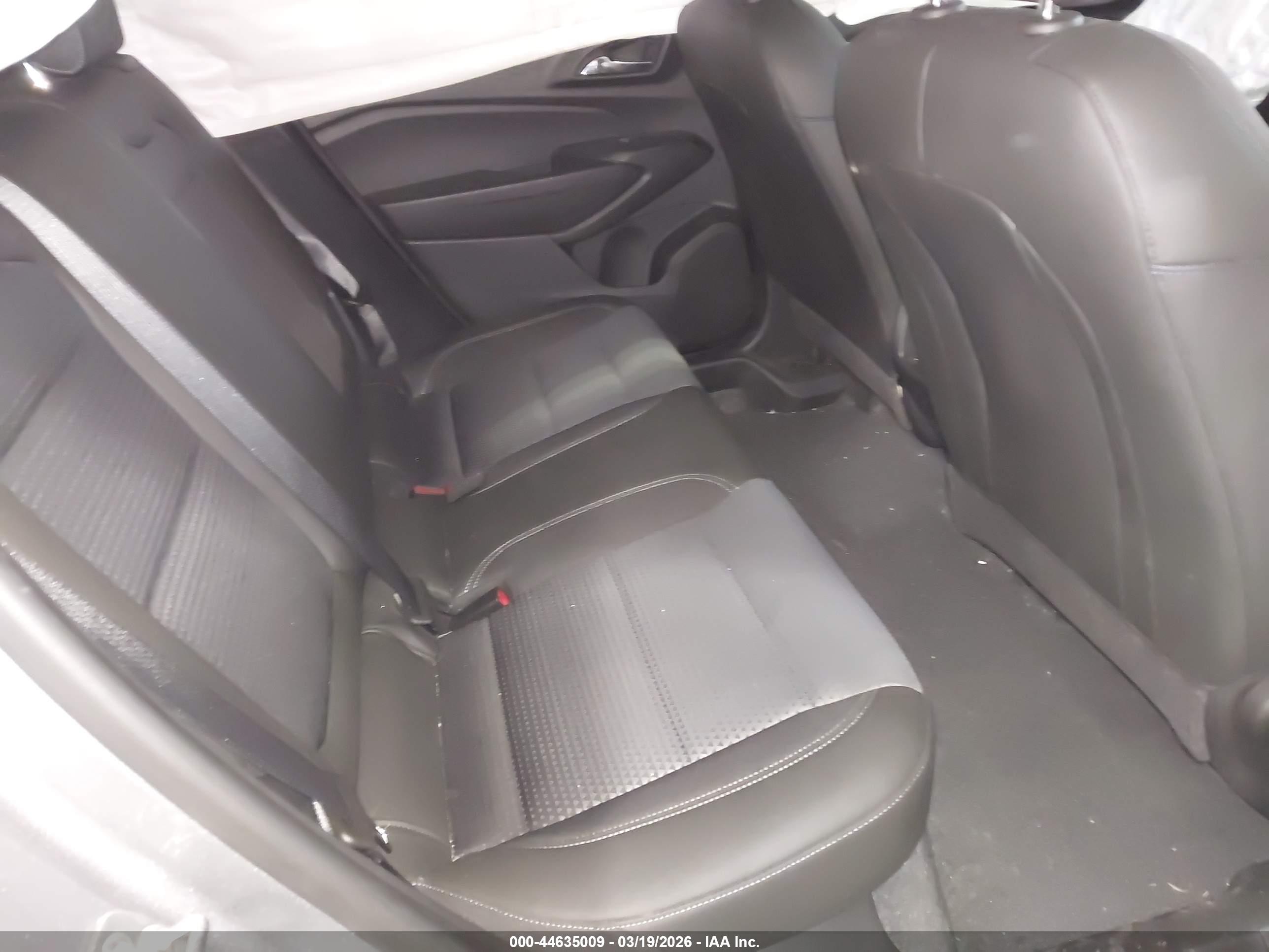 CHEVROLET TRAX image 8