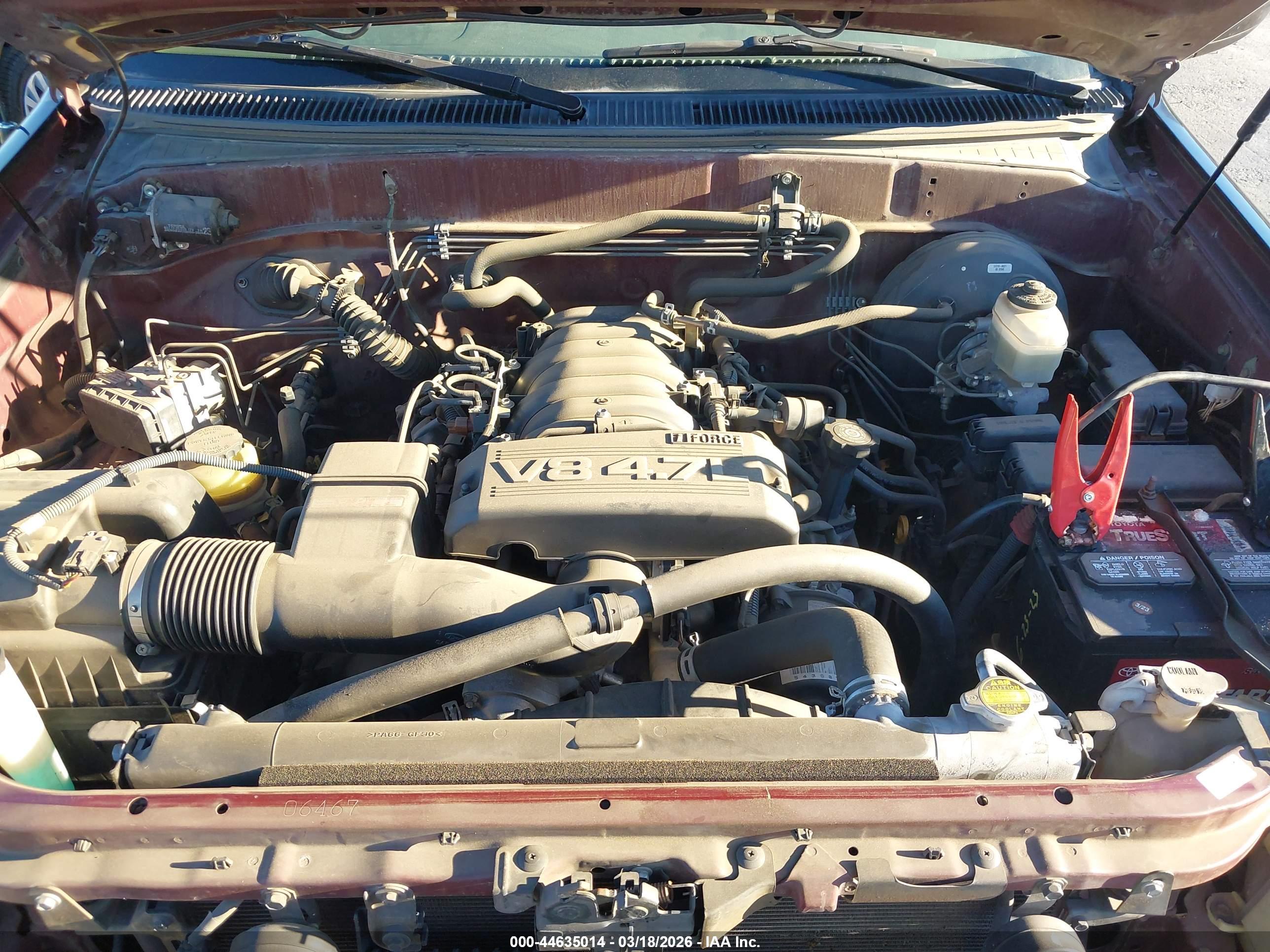 TOYOTA TUNDRA image 10