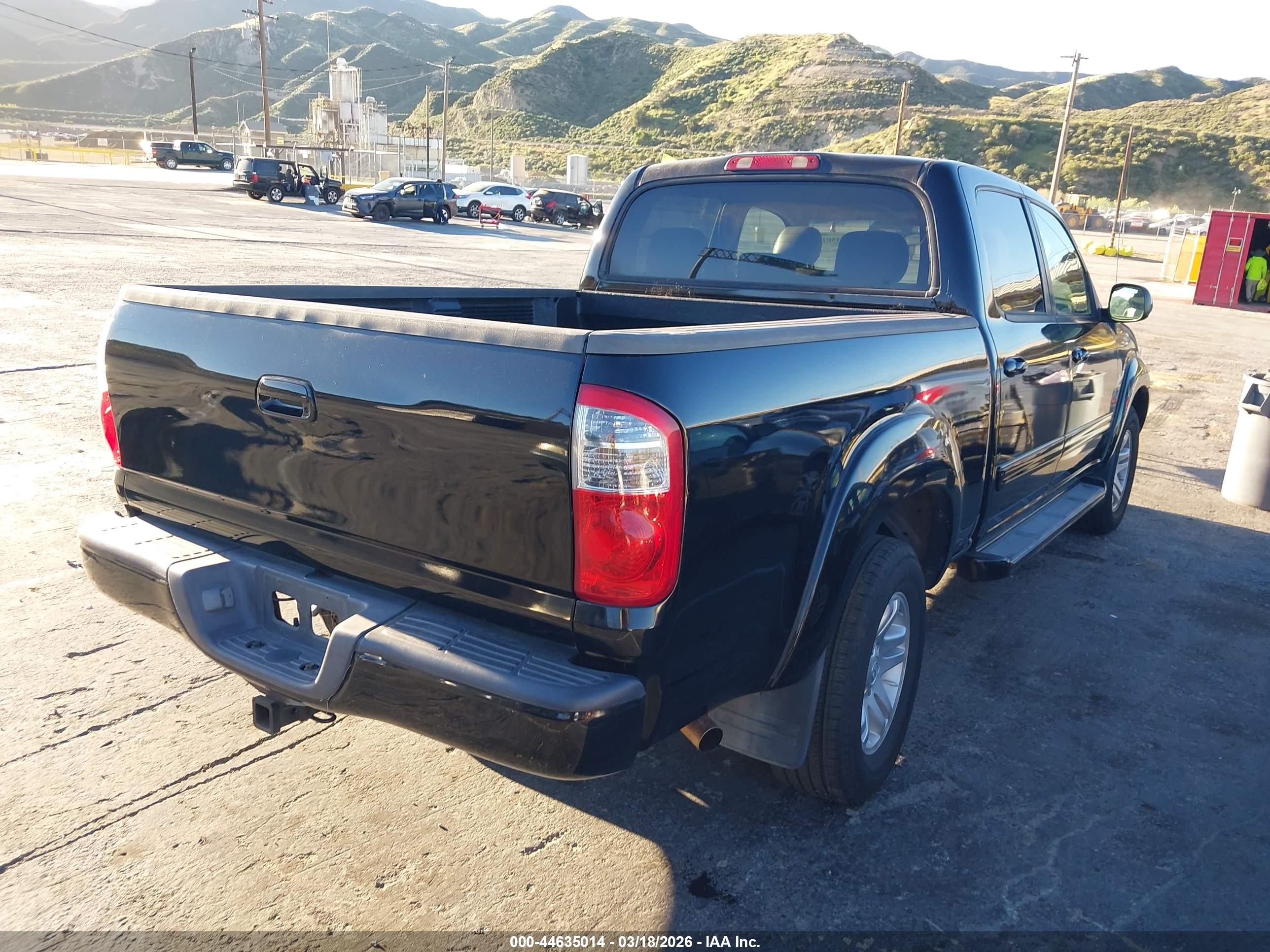 TOYOTA TUNDRA image 4