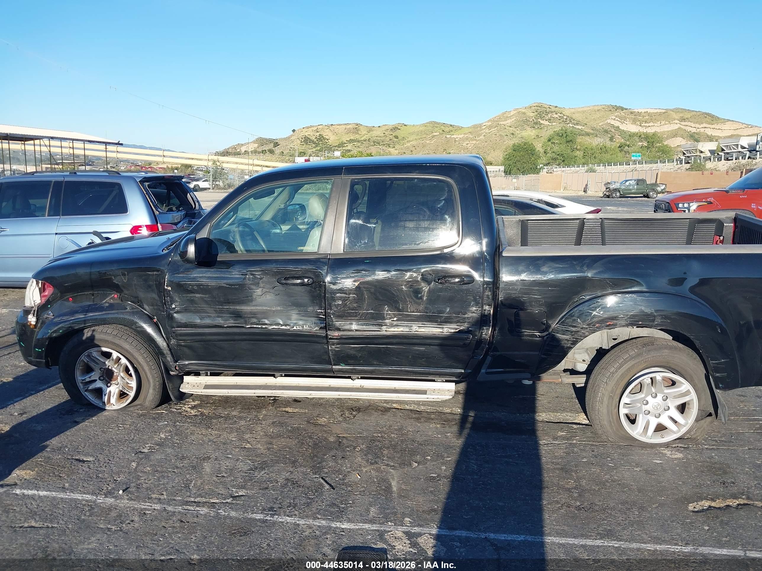 TOYOTA TUNDRA image 6
