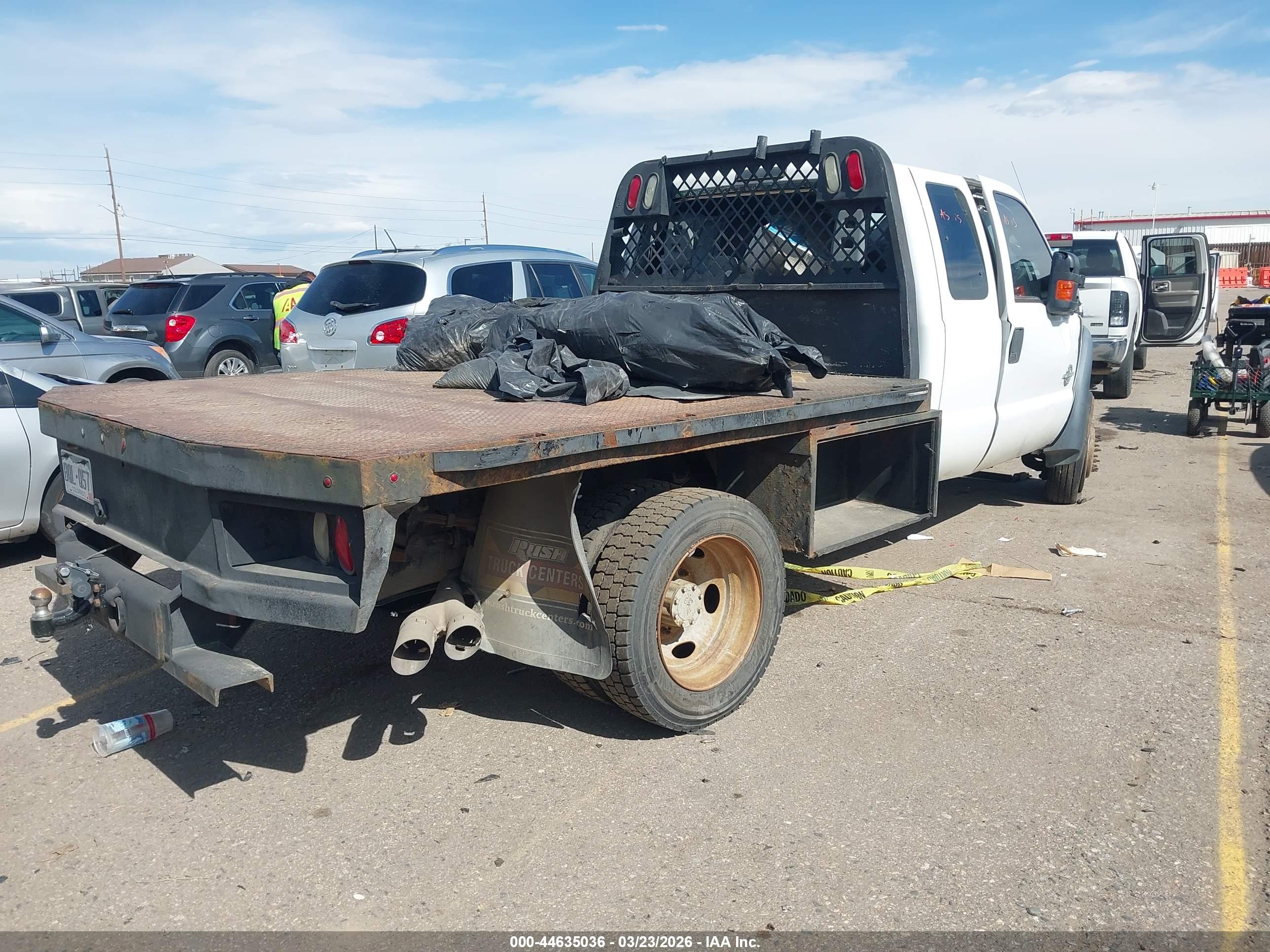 FORD F-550 image 4
