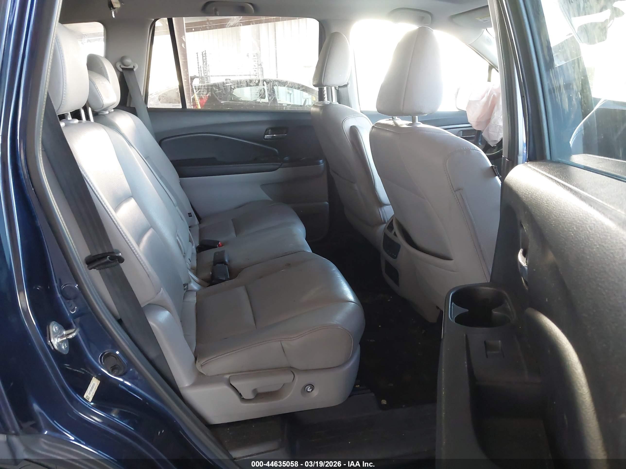 HONDA PILOT image 8