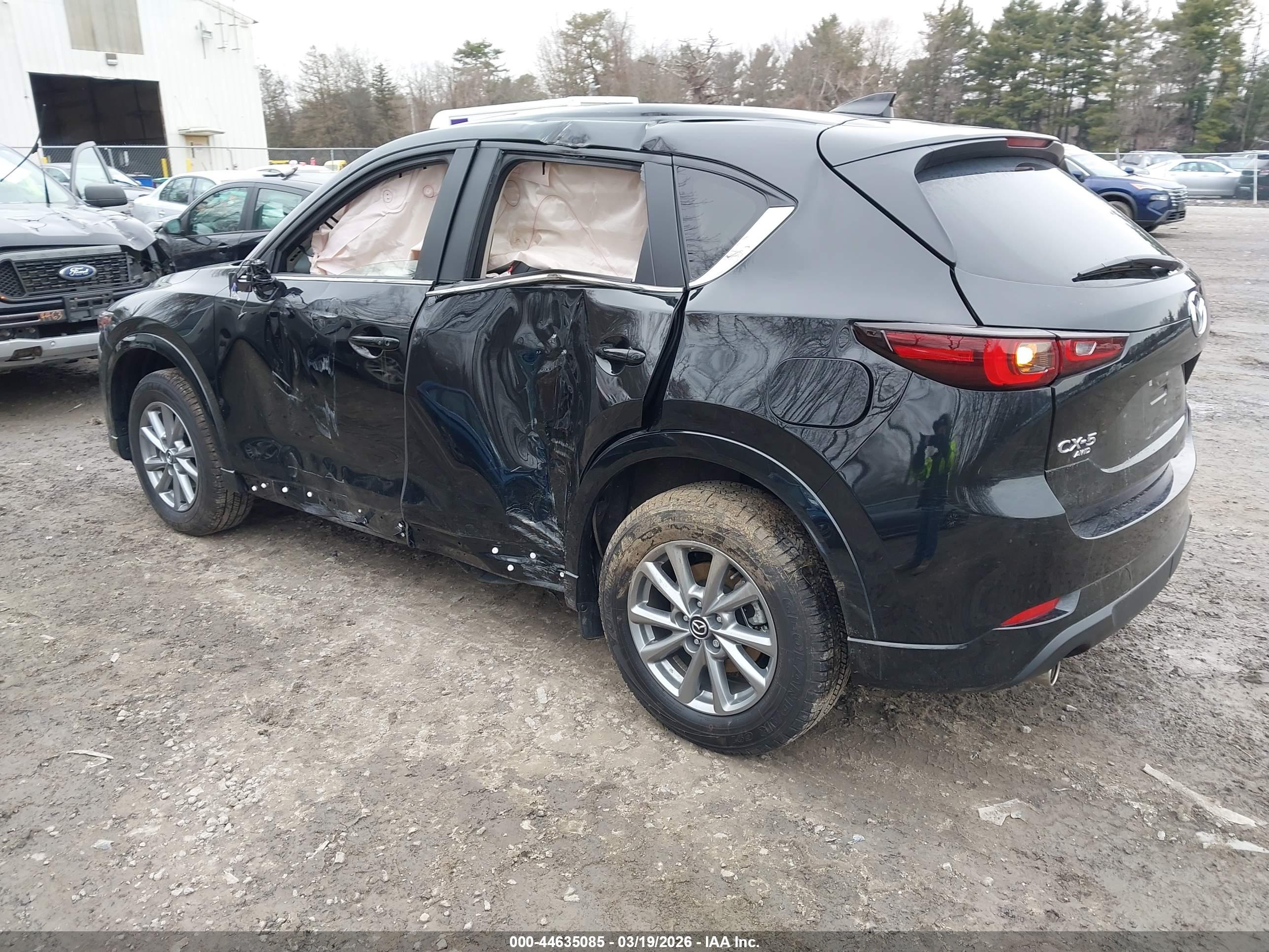 MAZDA CX-5 image 3