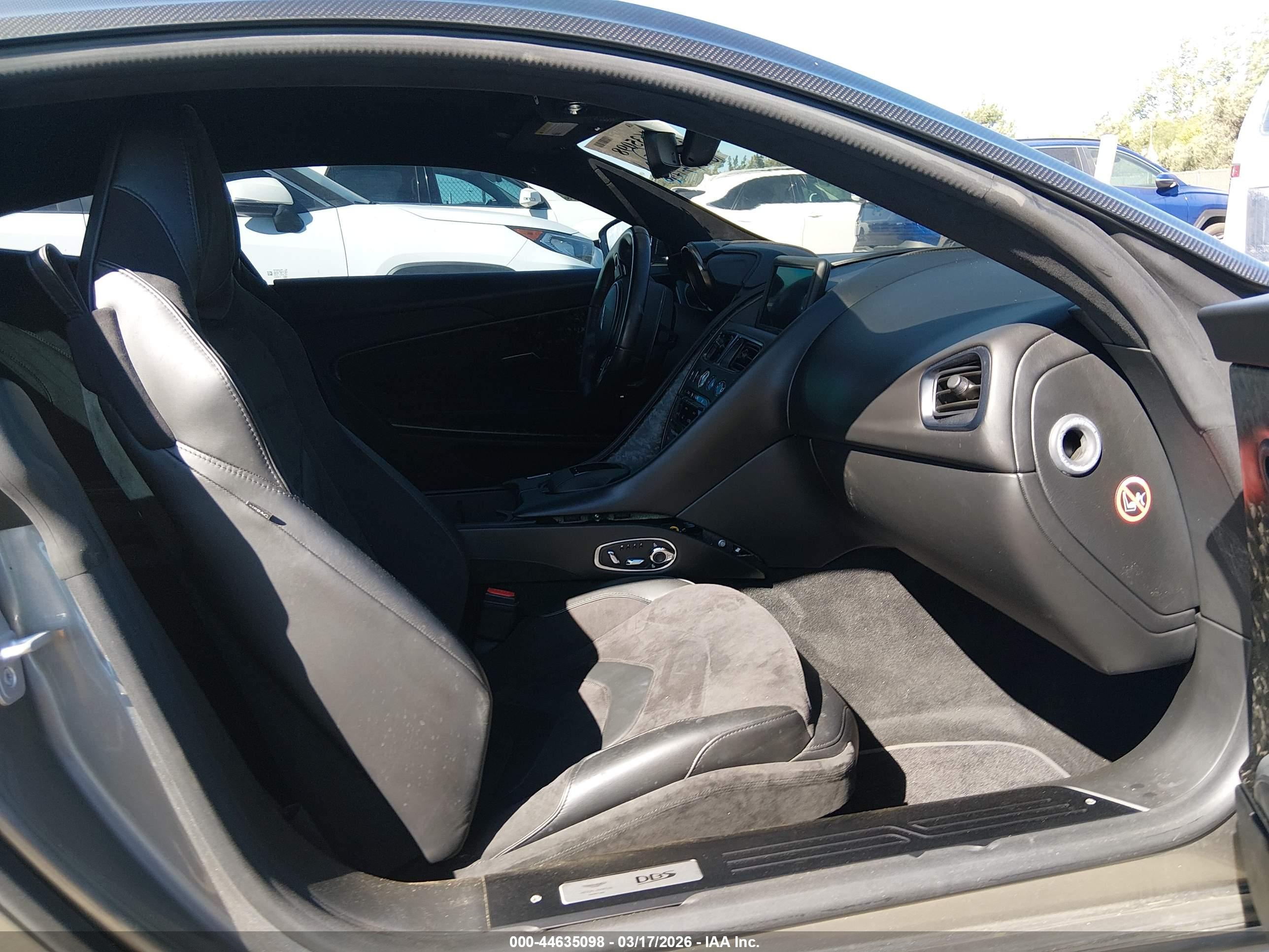 ASTON MARTIN image 5