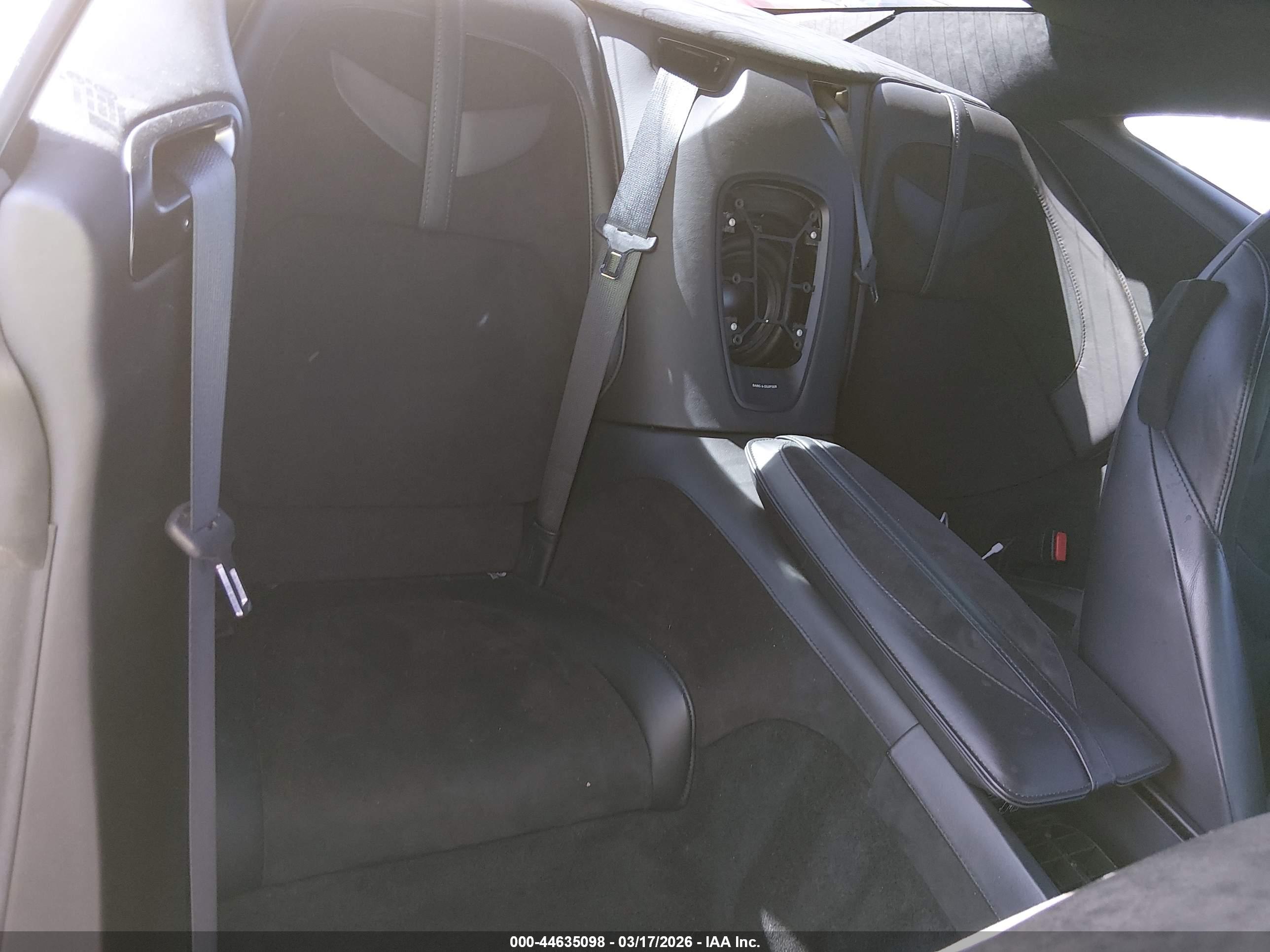 ASTON MARTIN image 8
