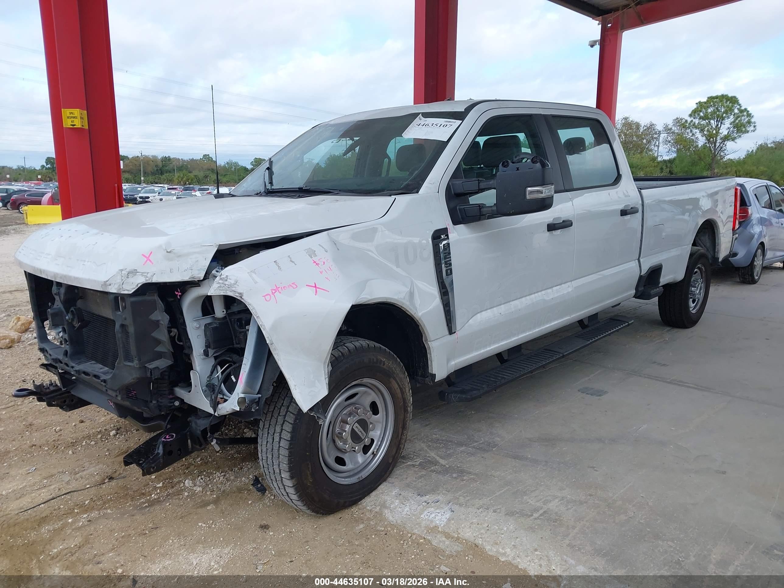 FORD F-250 image 2
