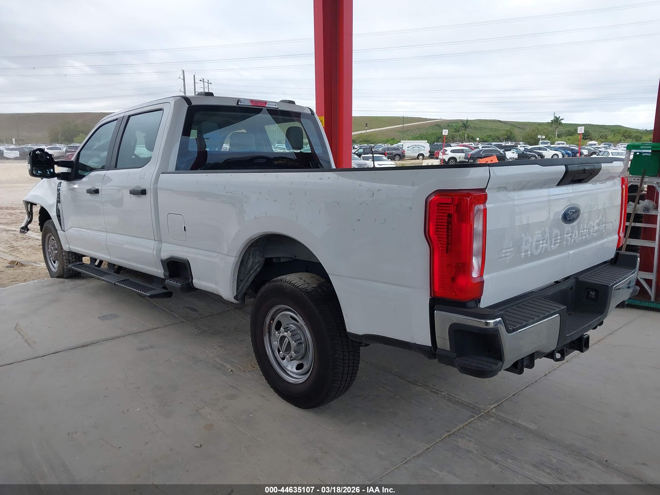 FORD F-250 image 3