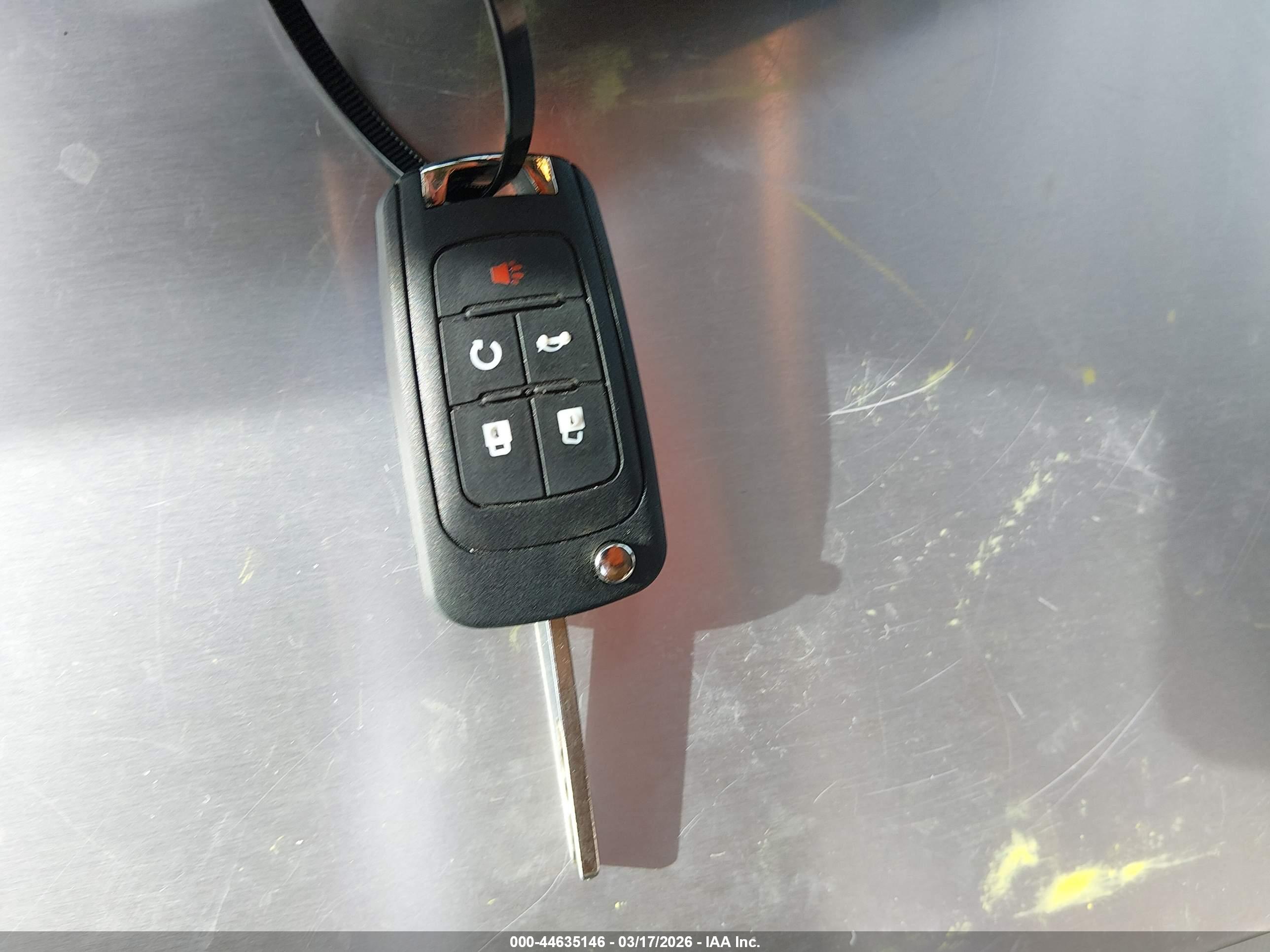 CHEVROLET EQUINOX image 11