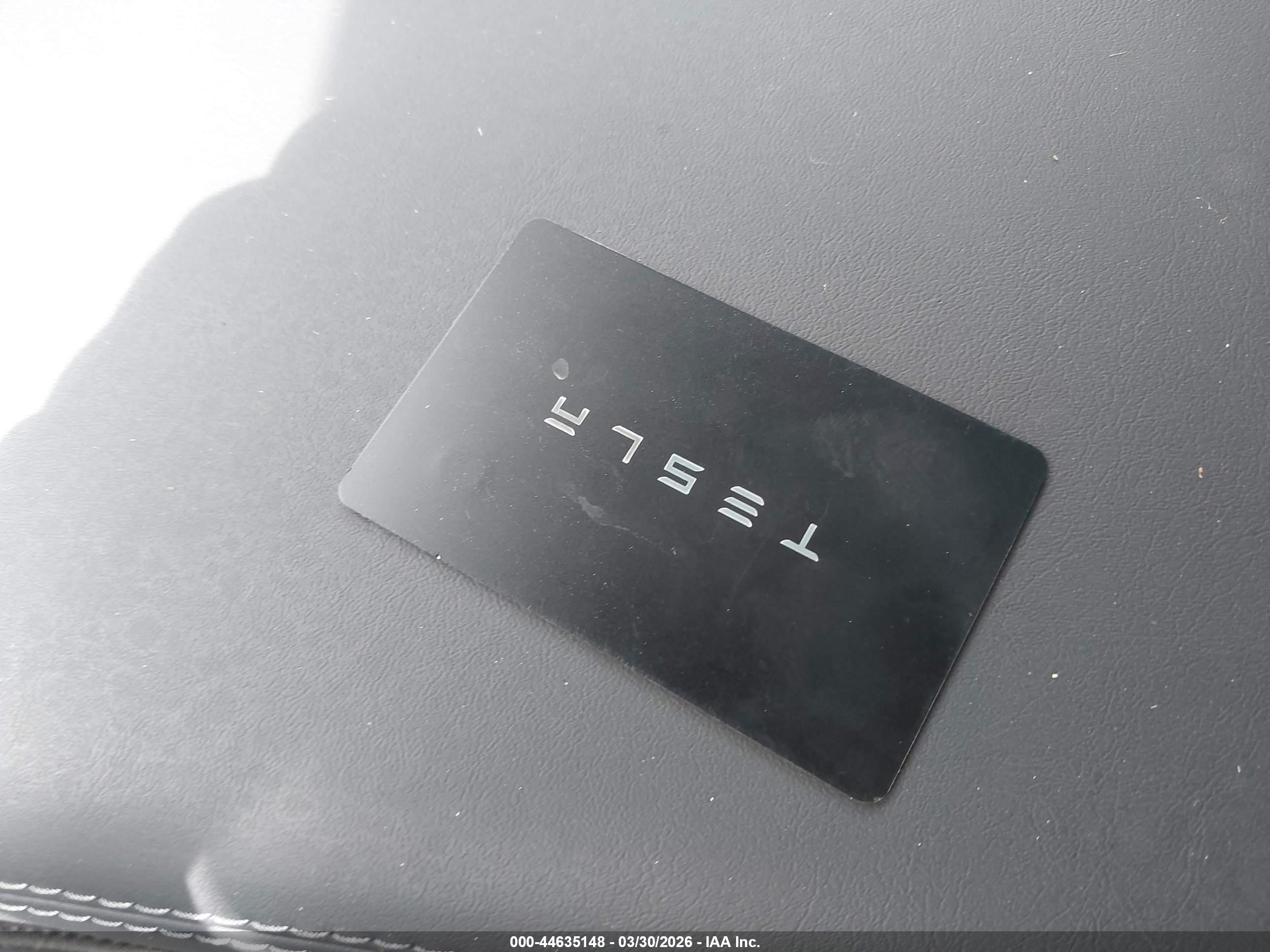 TESLA MODEL image 11