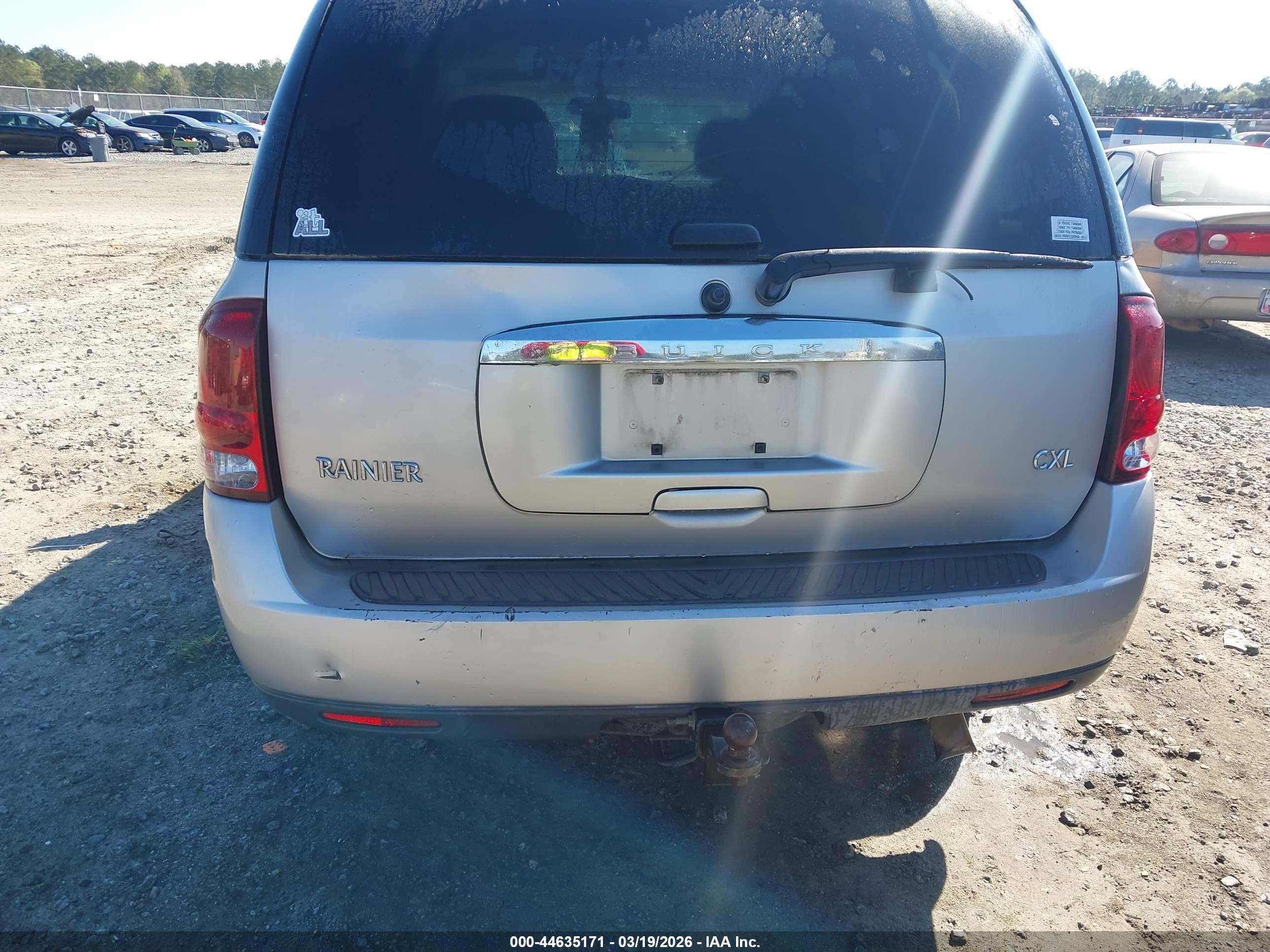 BUICK RAINIER image 6
