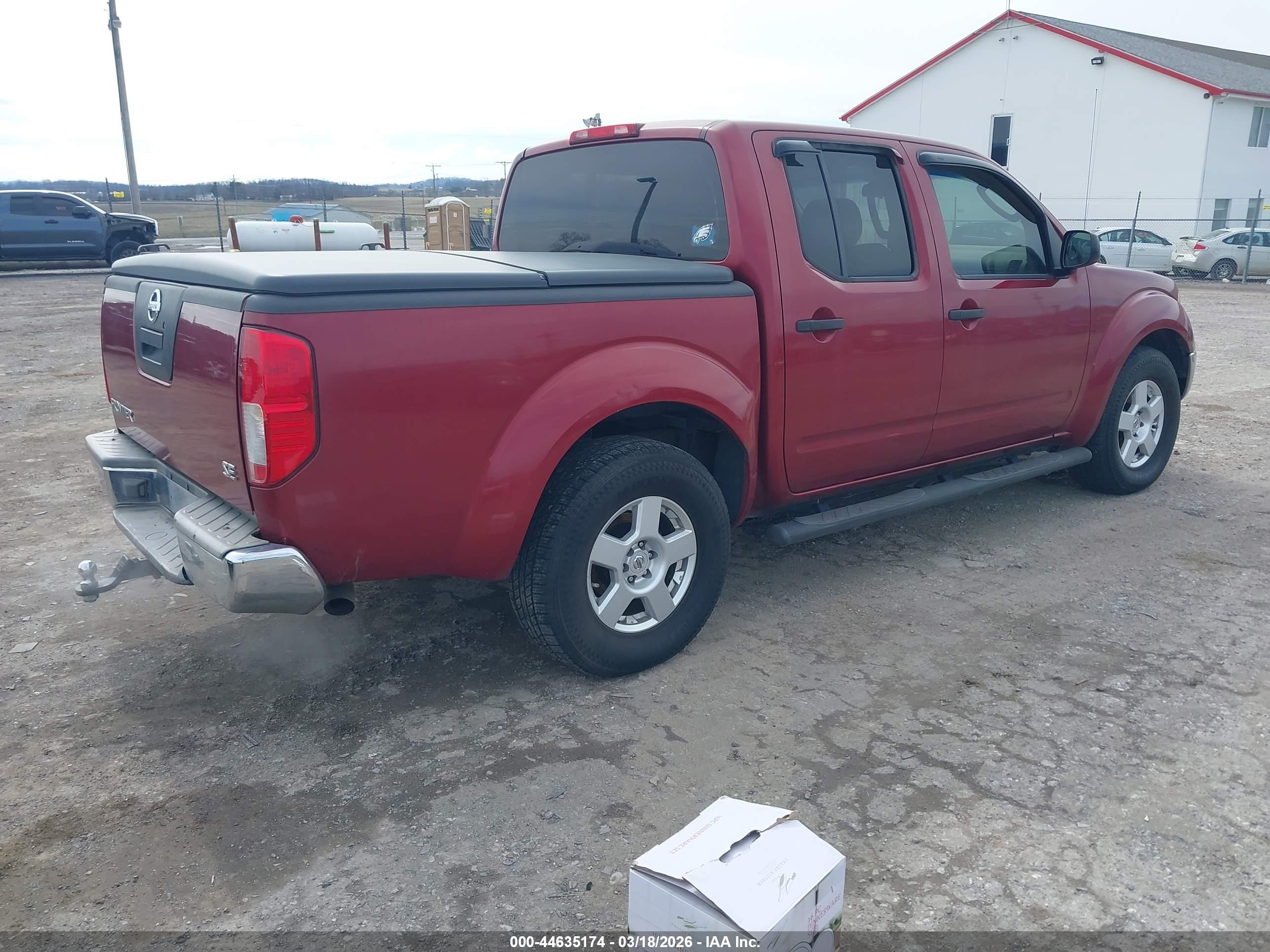 NISSAN FRONTIER image 4