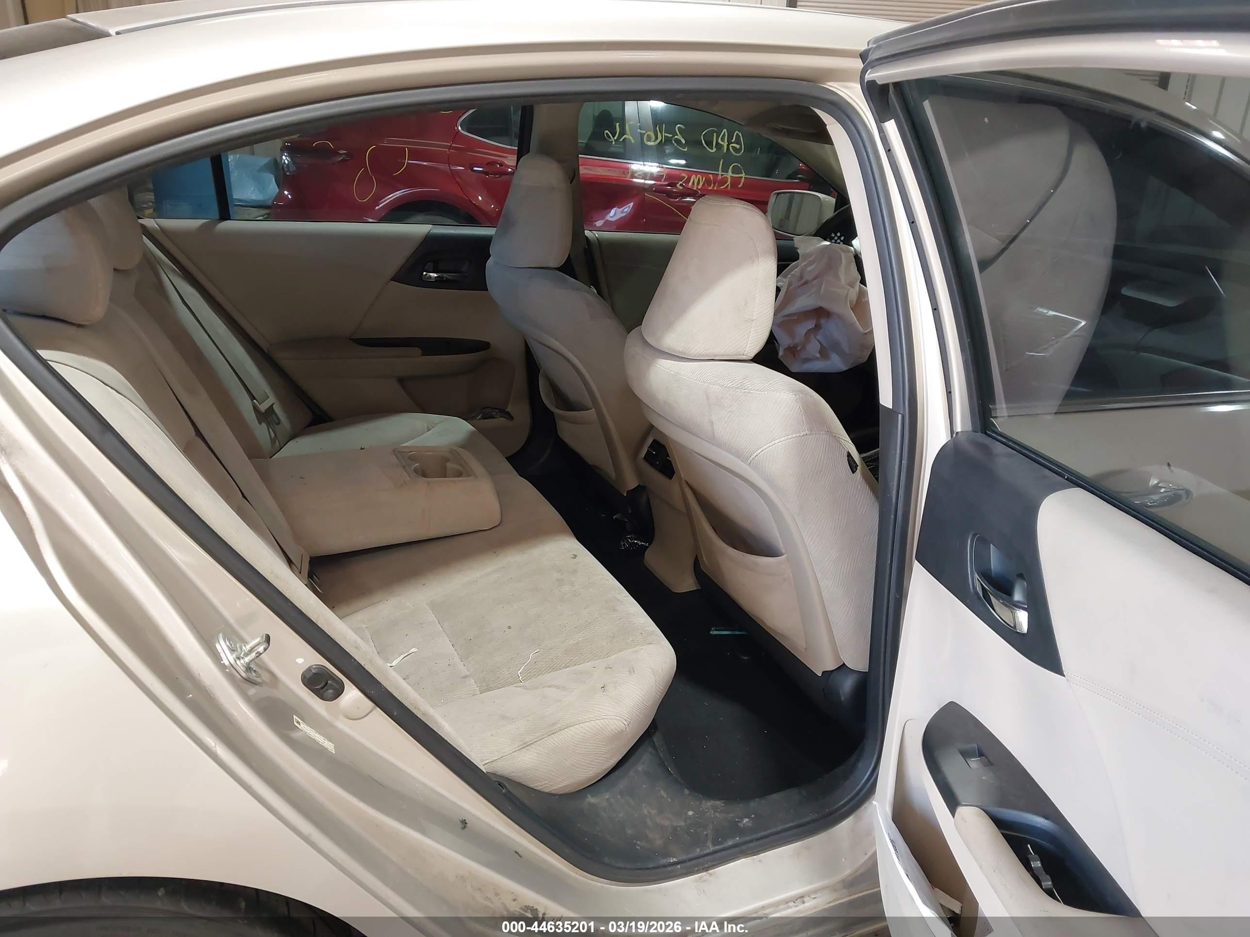 HONDA ACCORD image 8