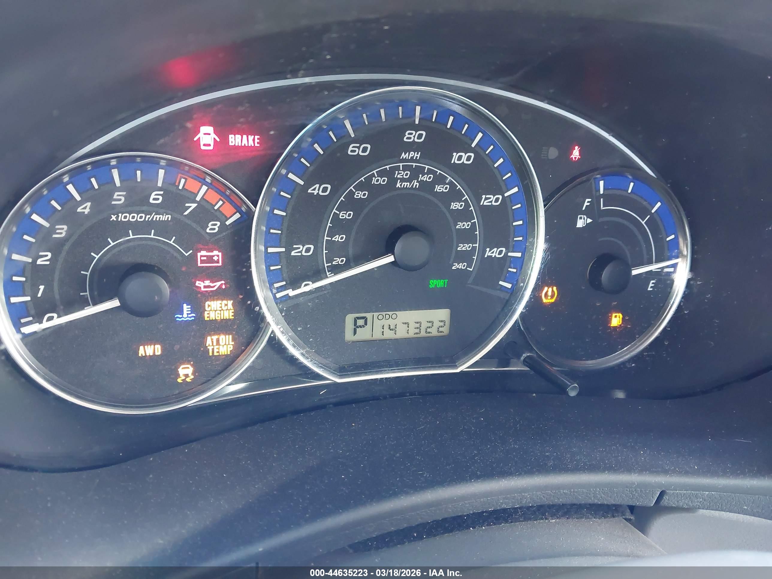 SUBARU FORESTER image 7