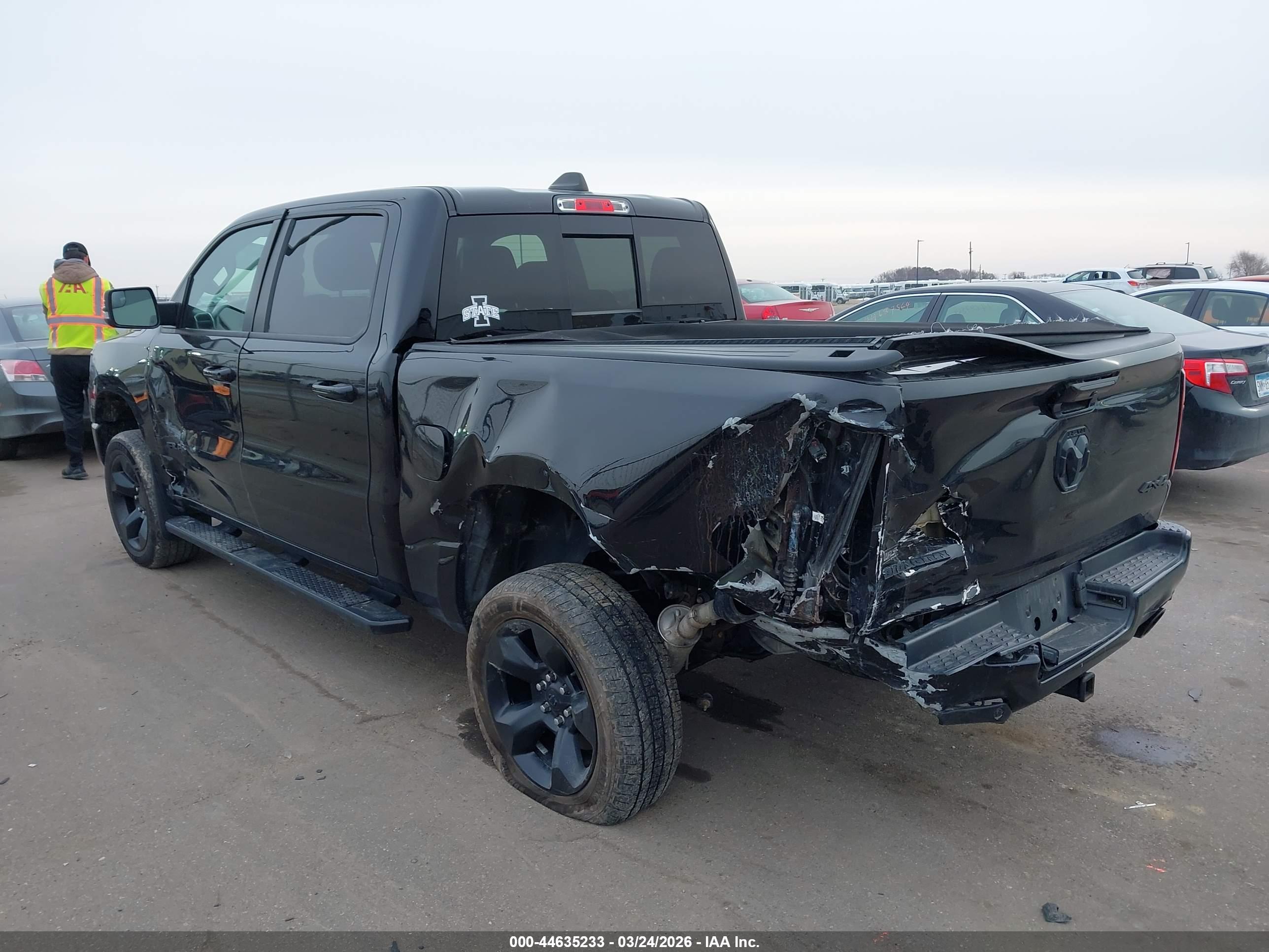 RAM 1500 image 3