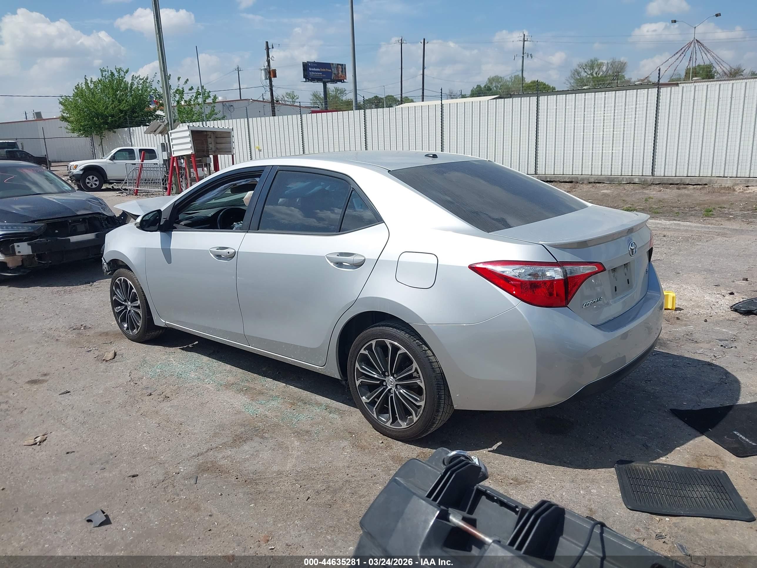 TOYOTA COROLLA image 3