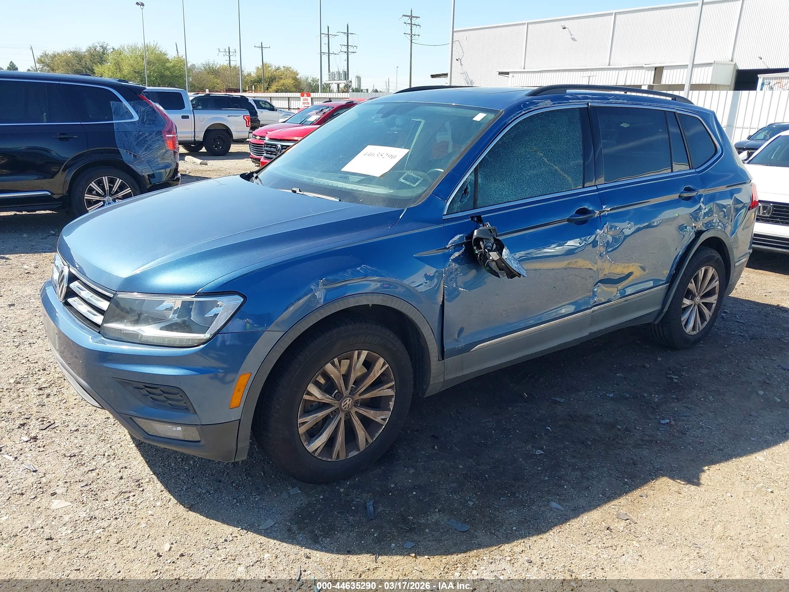 VOLKSWAGEN TIGUAN image 2