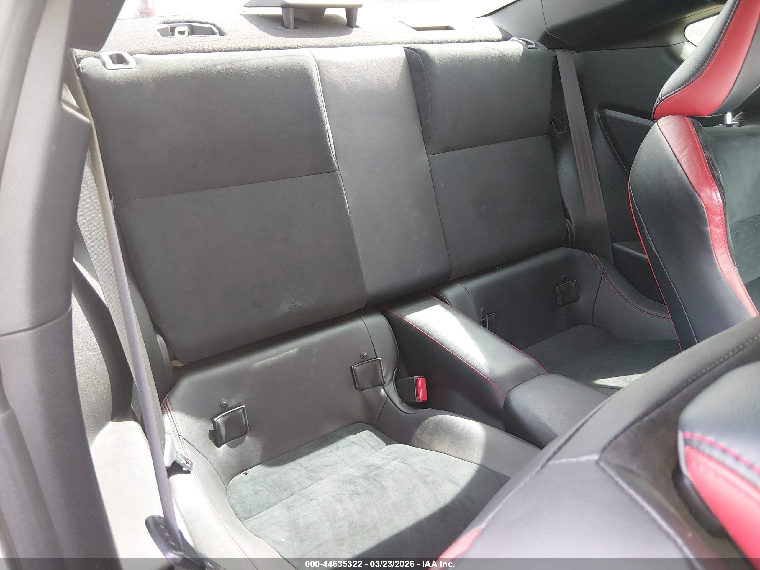 TOYOTA 86 image 8