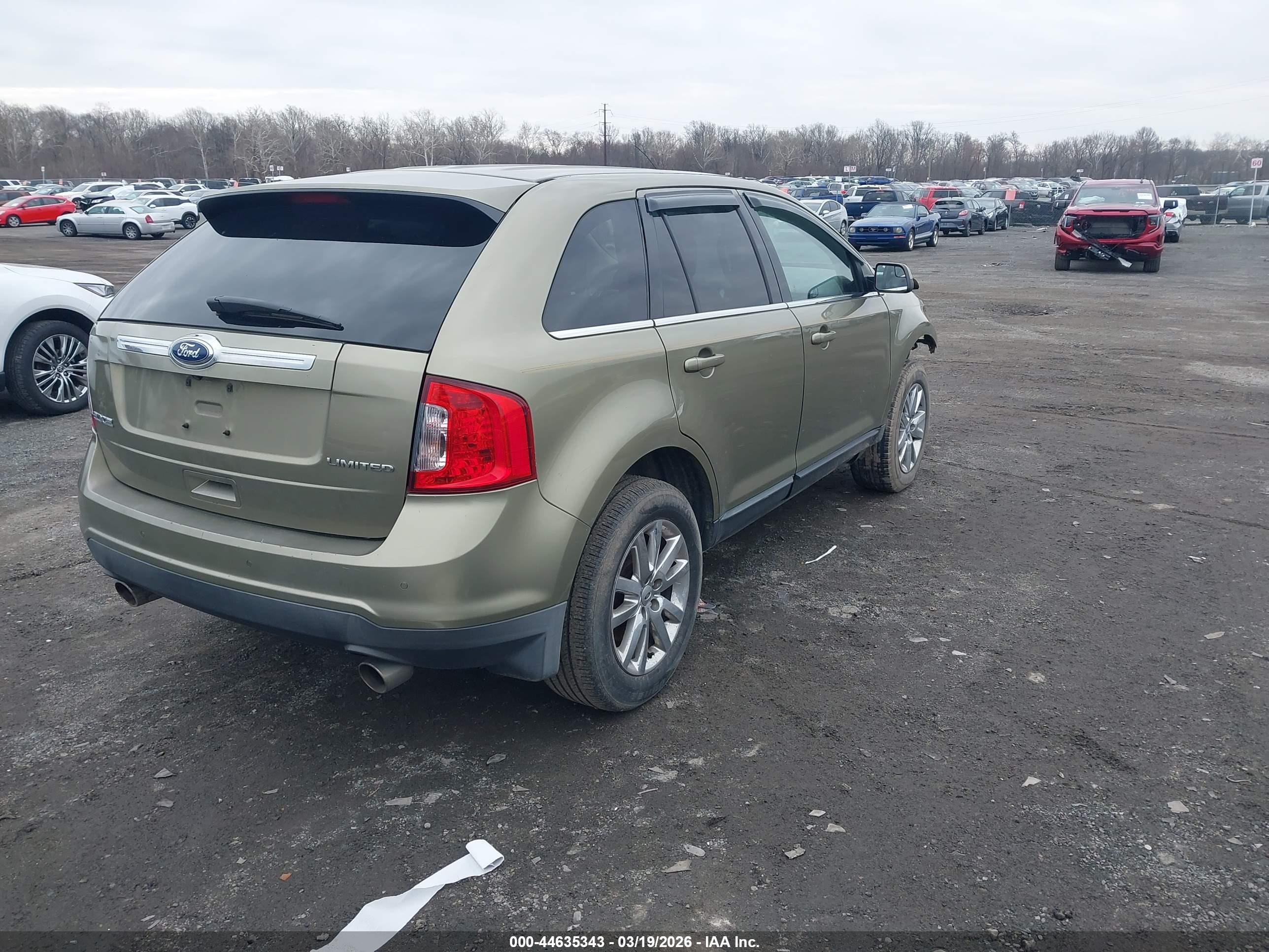 FORD EDGE image 4