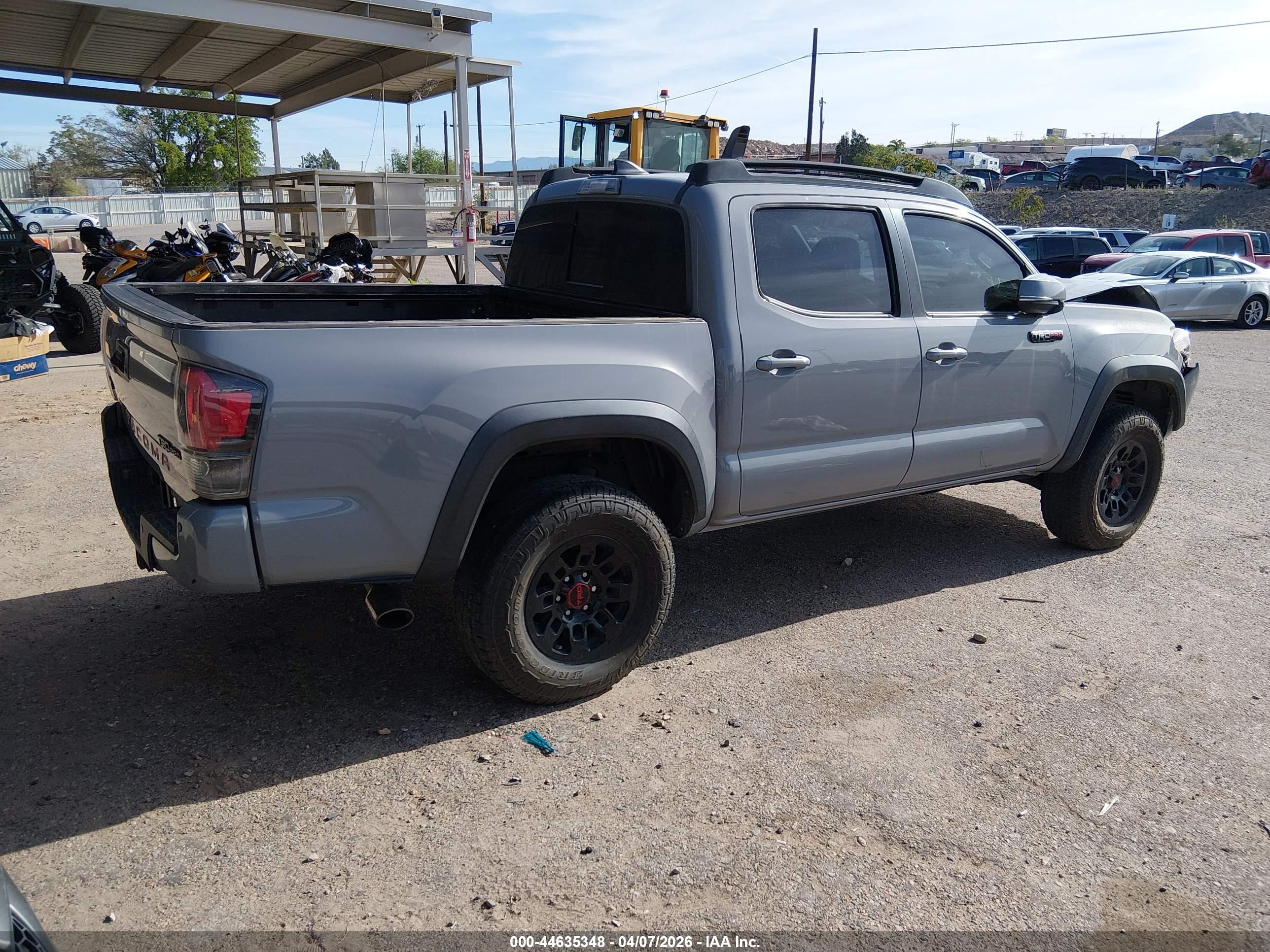 TOYOTA TACOMA image 4
