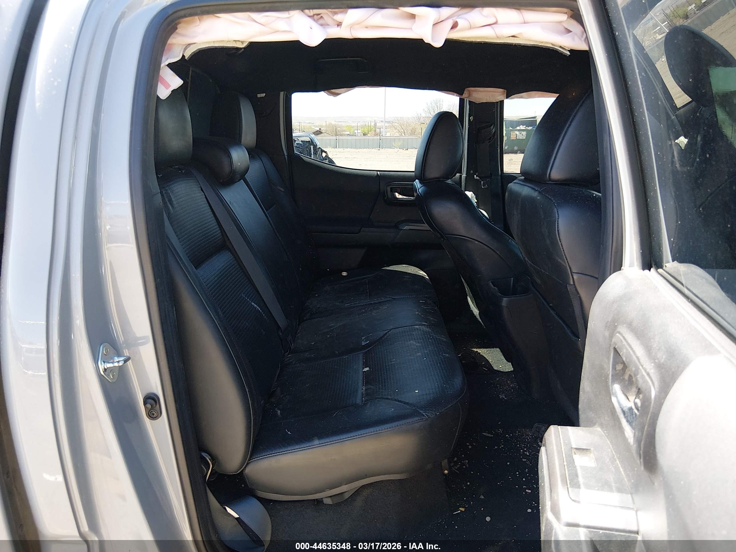 TOYOTA TACOMA image 8