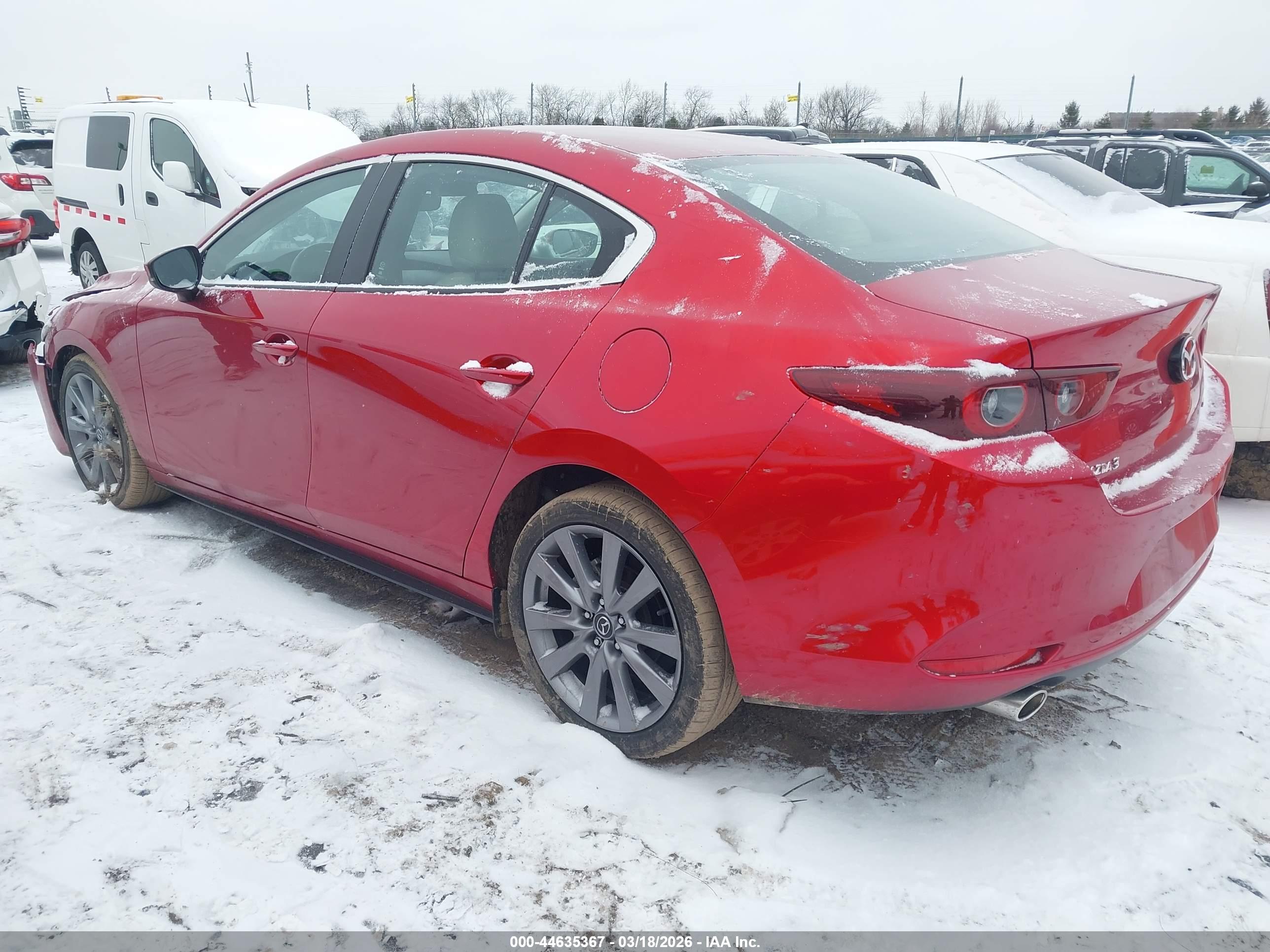 MAZDA MAZDA3 image 3