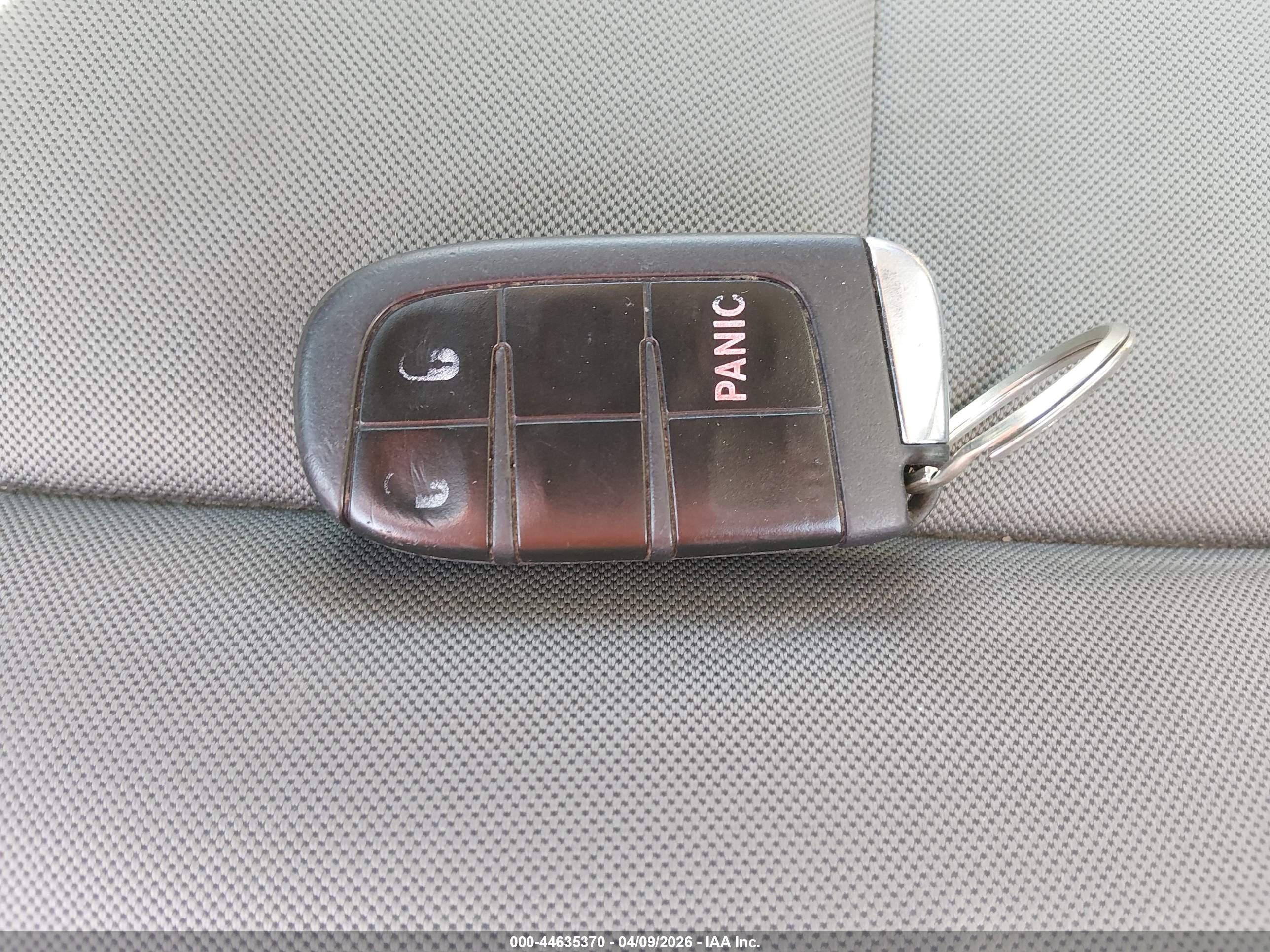 JEEP RENEGADE image 11