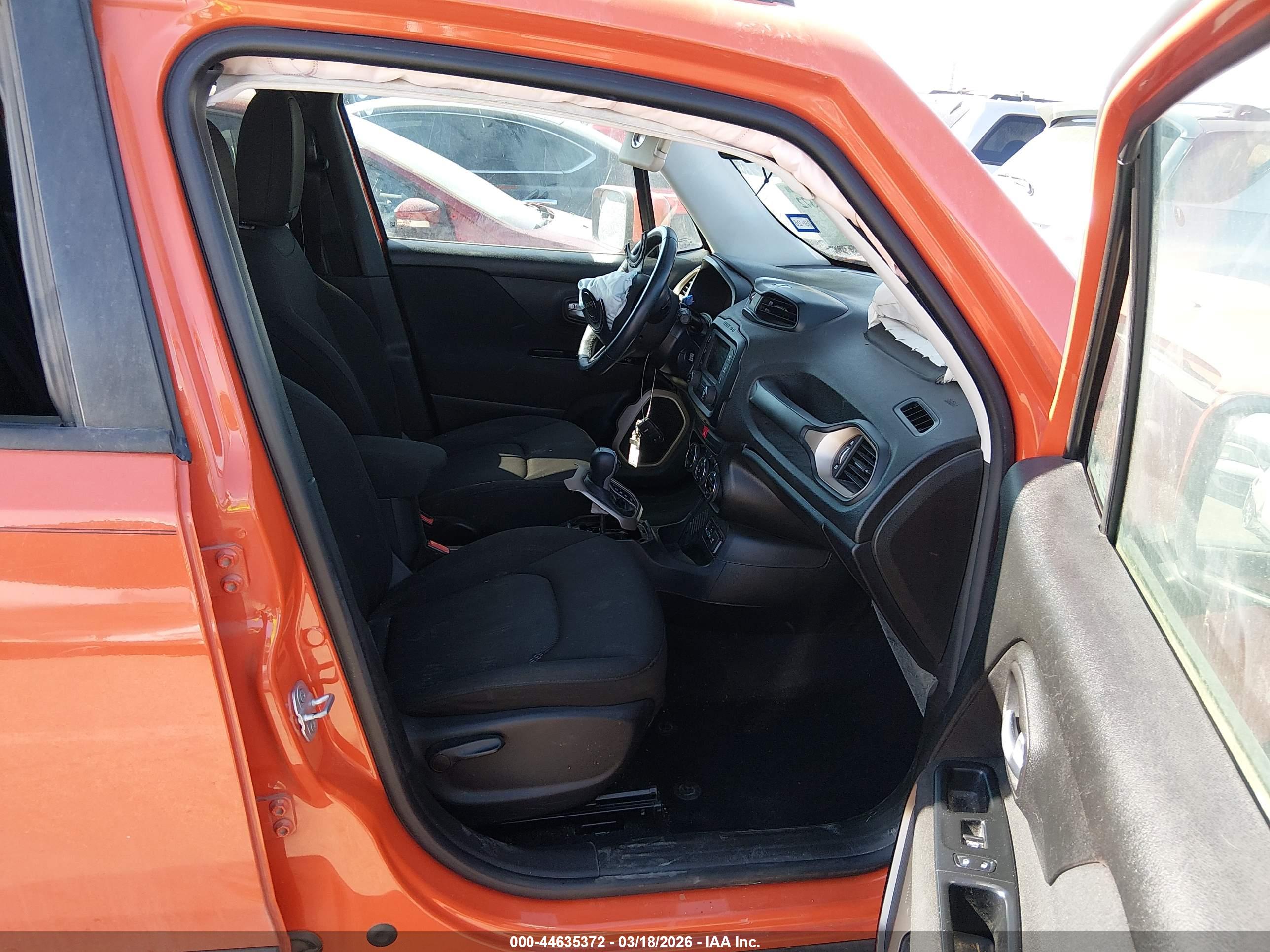 JEEP RENEGADE image 5