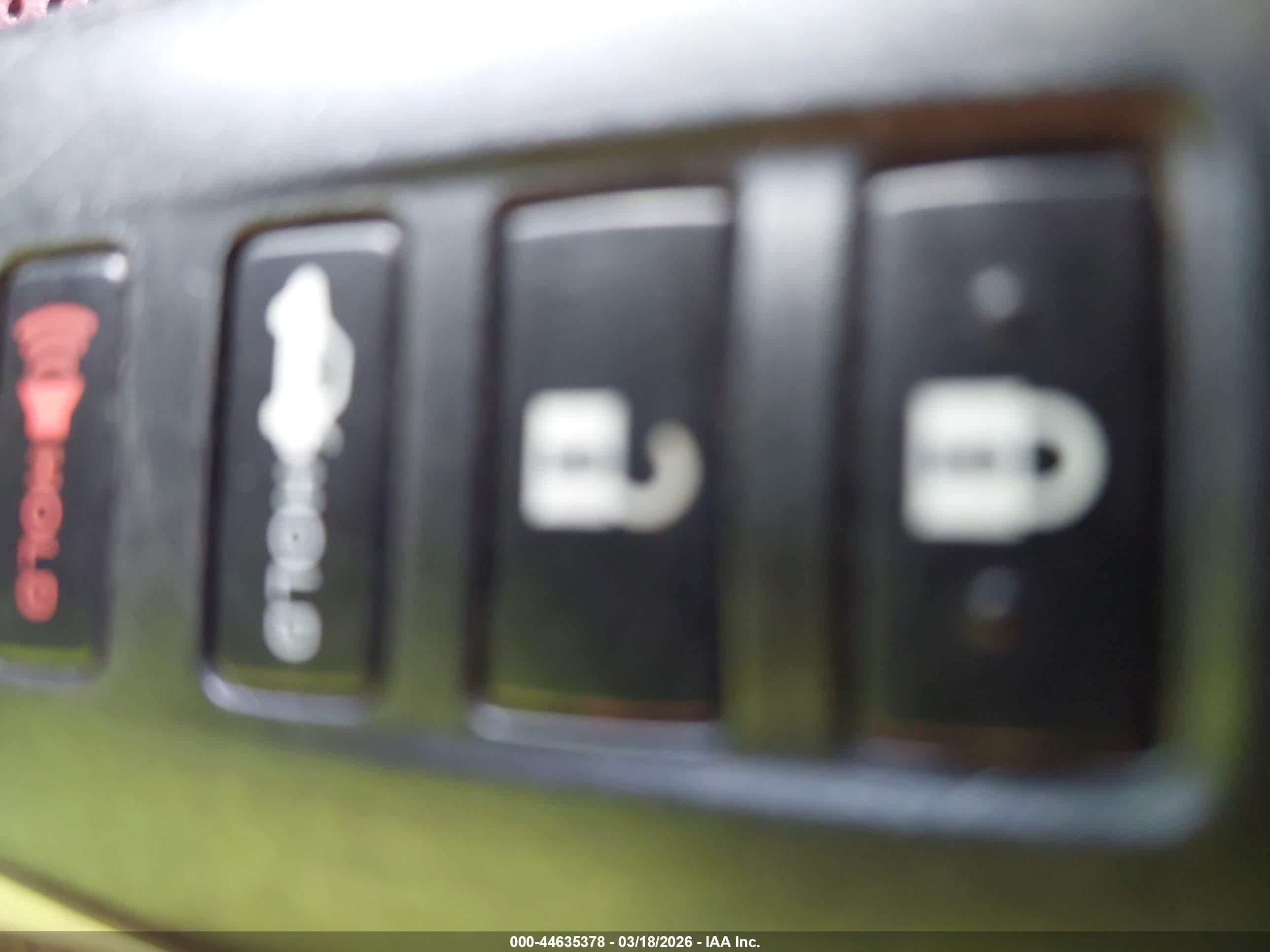 LEXUS RC image 11
