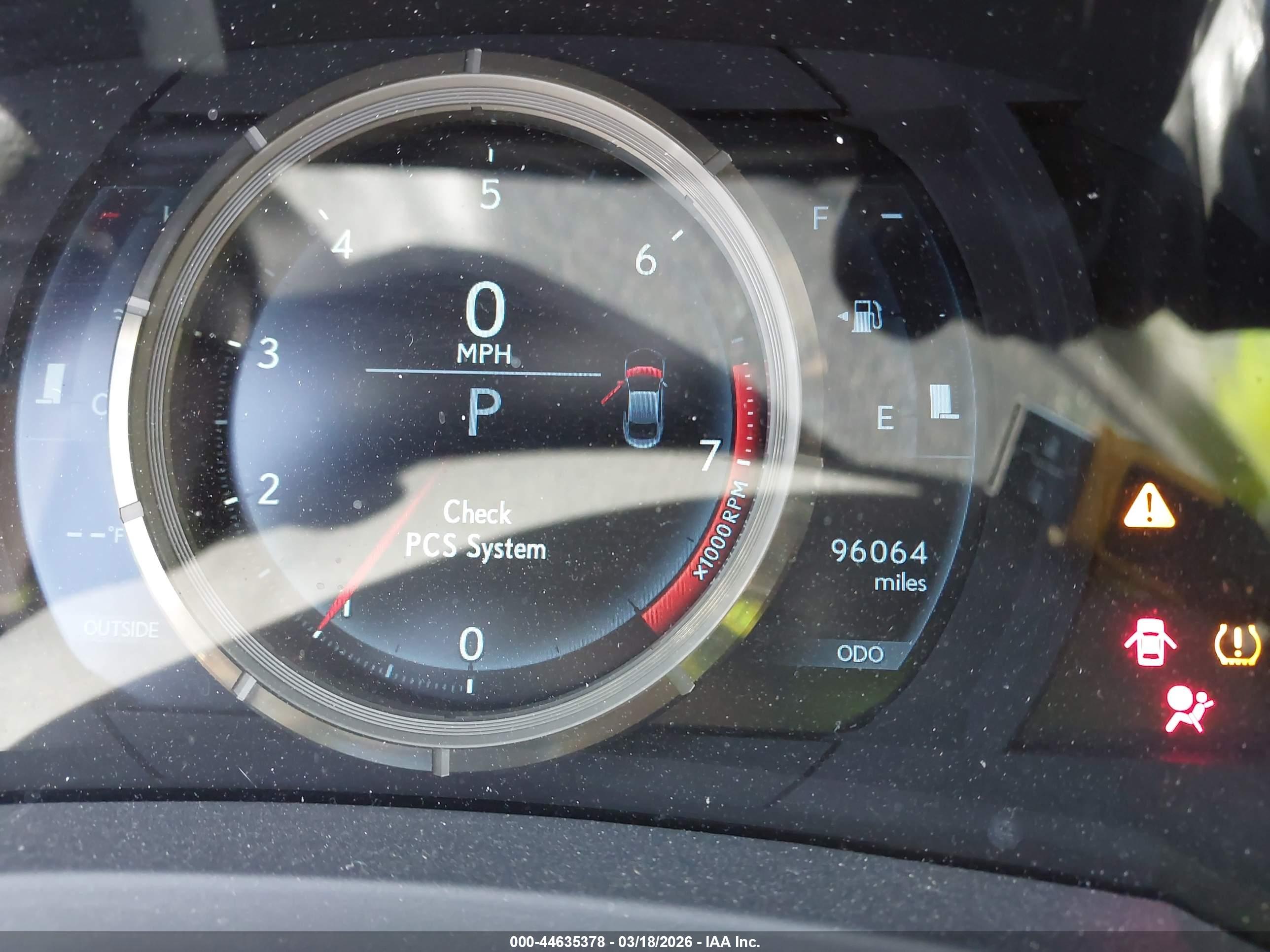 LEXUS RC image 7