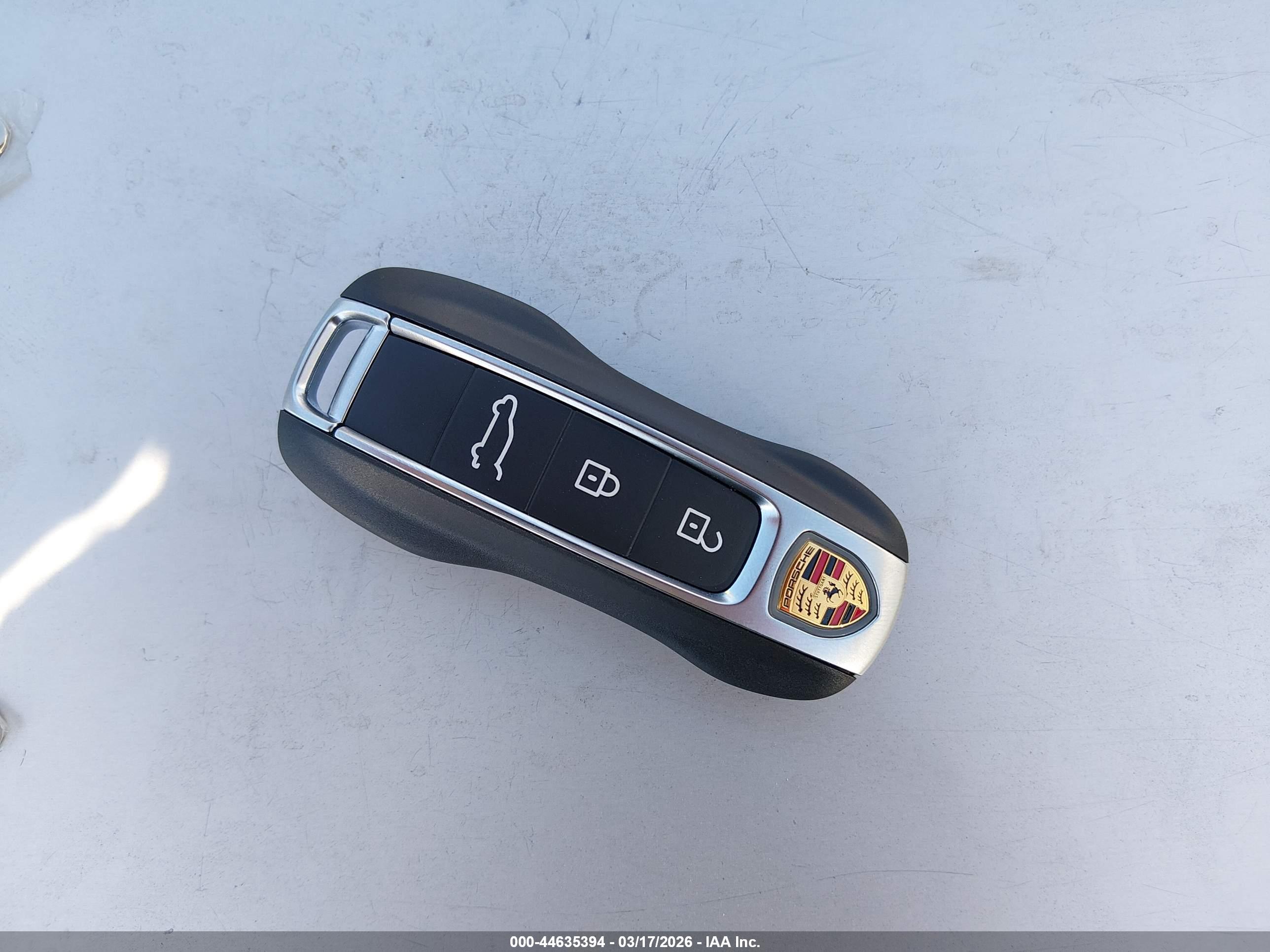 PORSCHE CAYENNE image 11