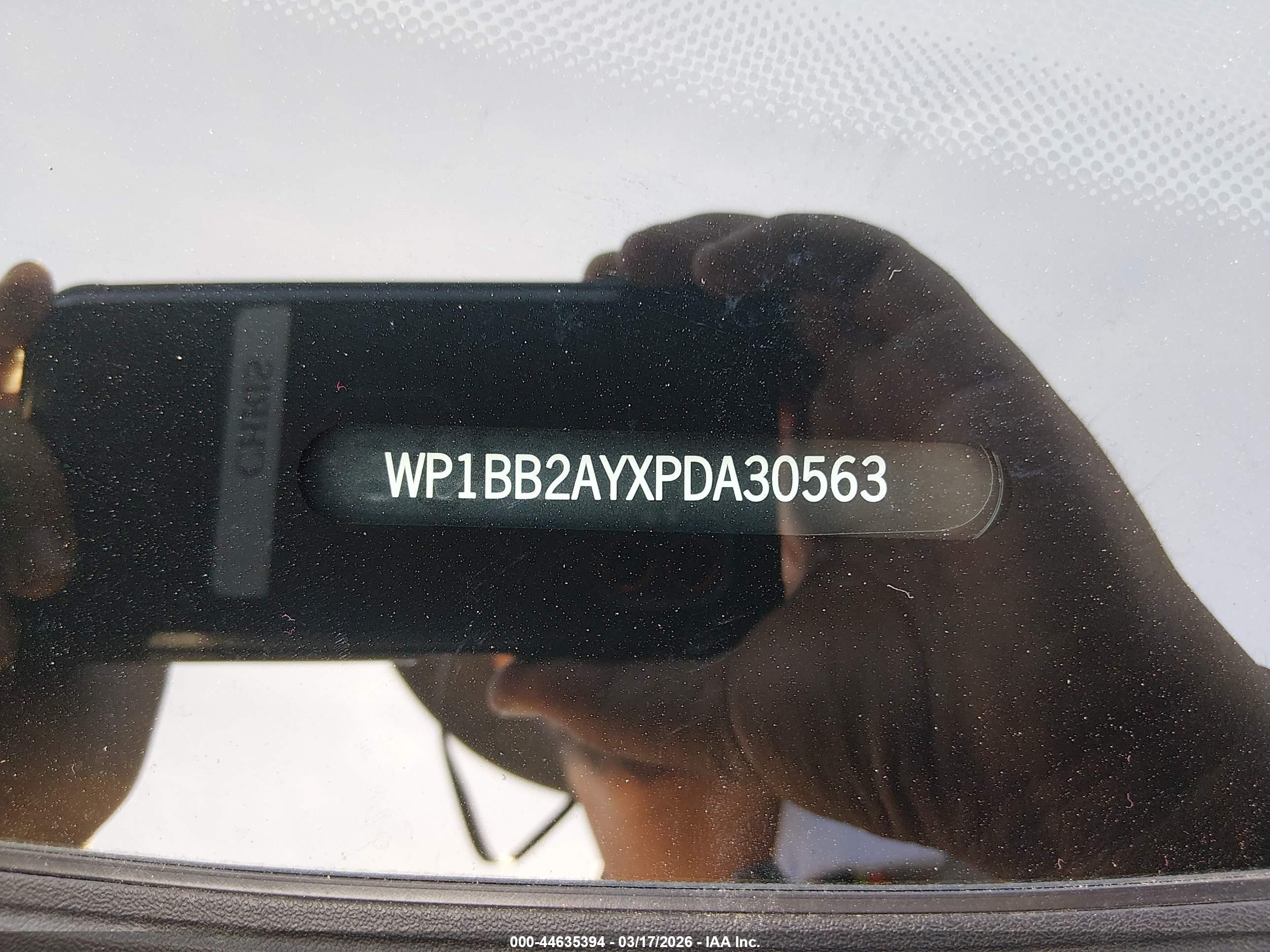 PORSCHE CAYENNE image 9