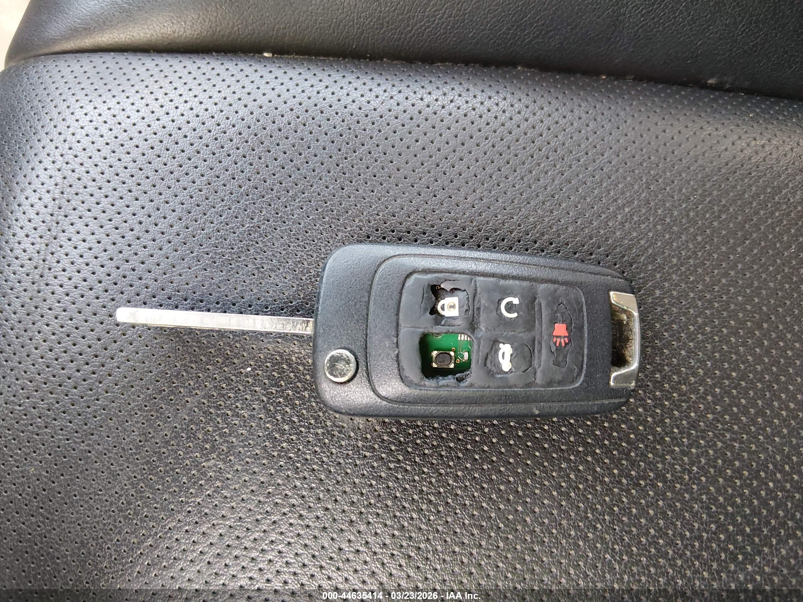 CHEVROLET EQUINOX image 11