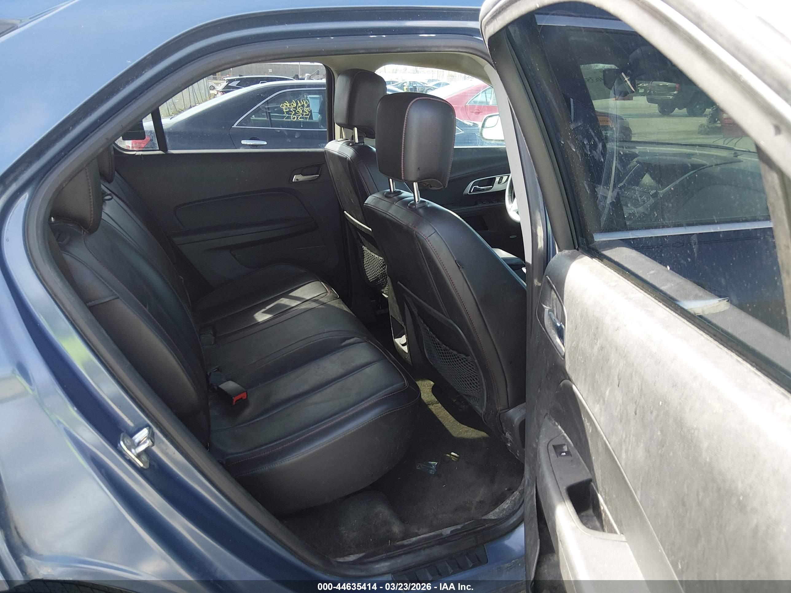 CHEVROLET EQUINOX image 8