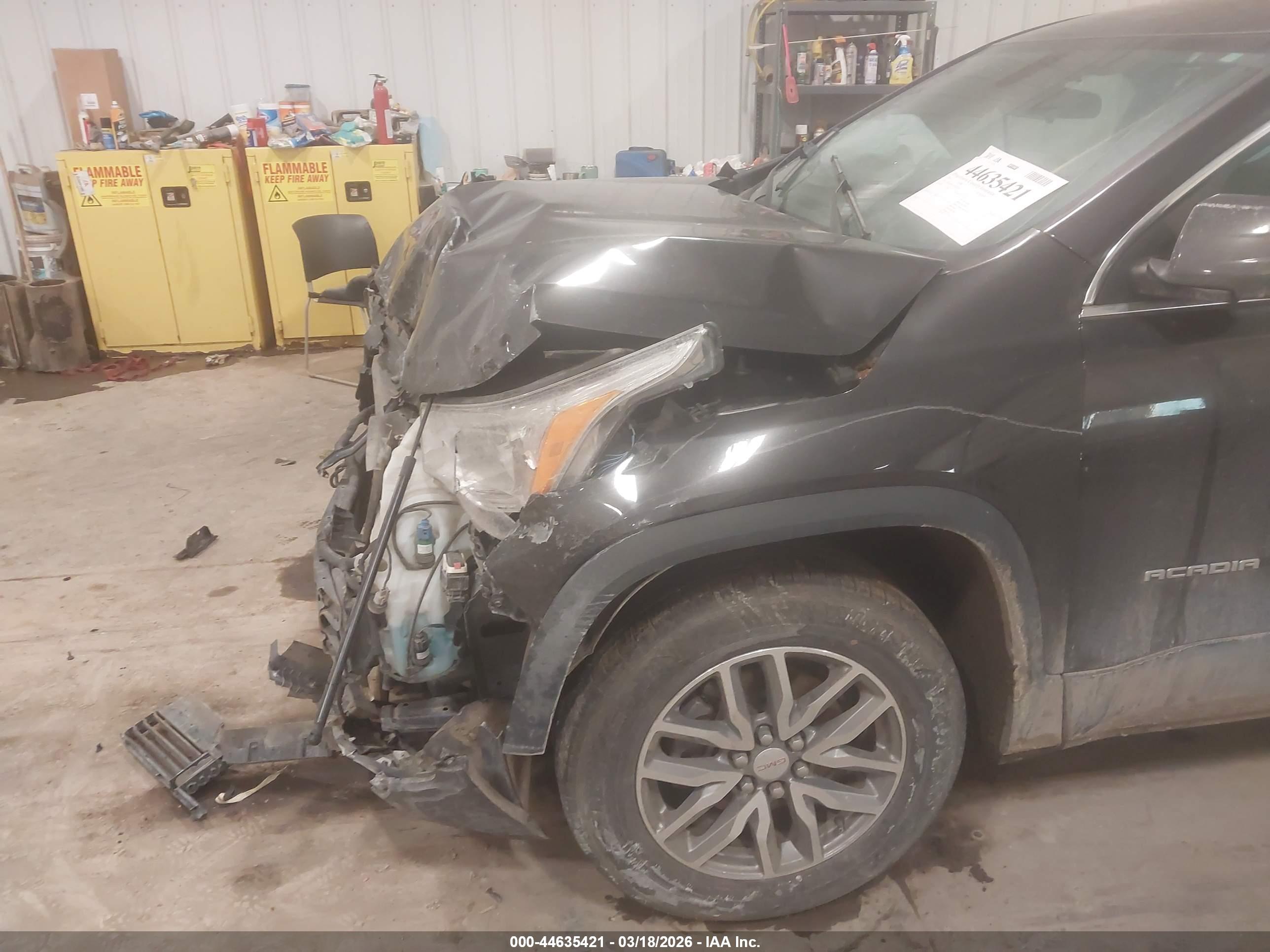 GMC ACADIA image 6