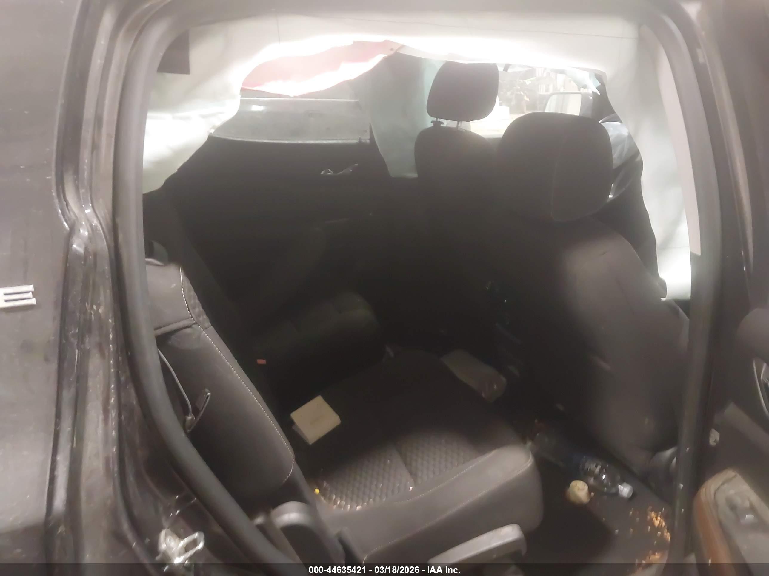 GMC ACADIA image 8