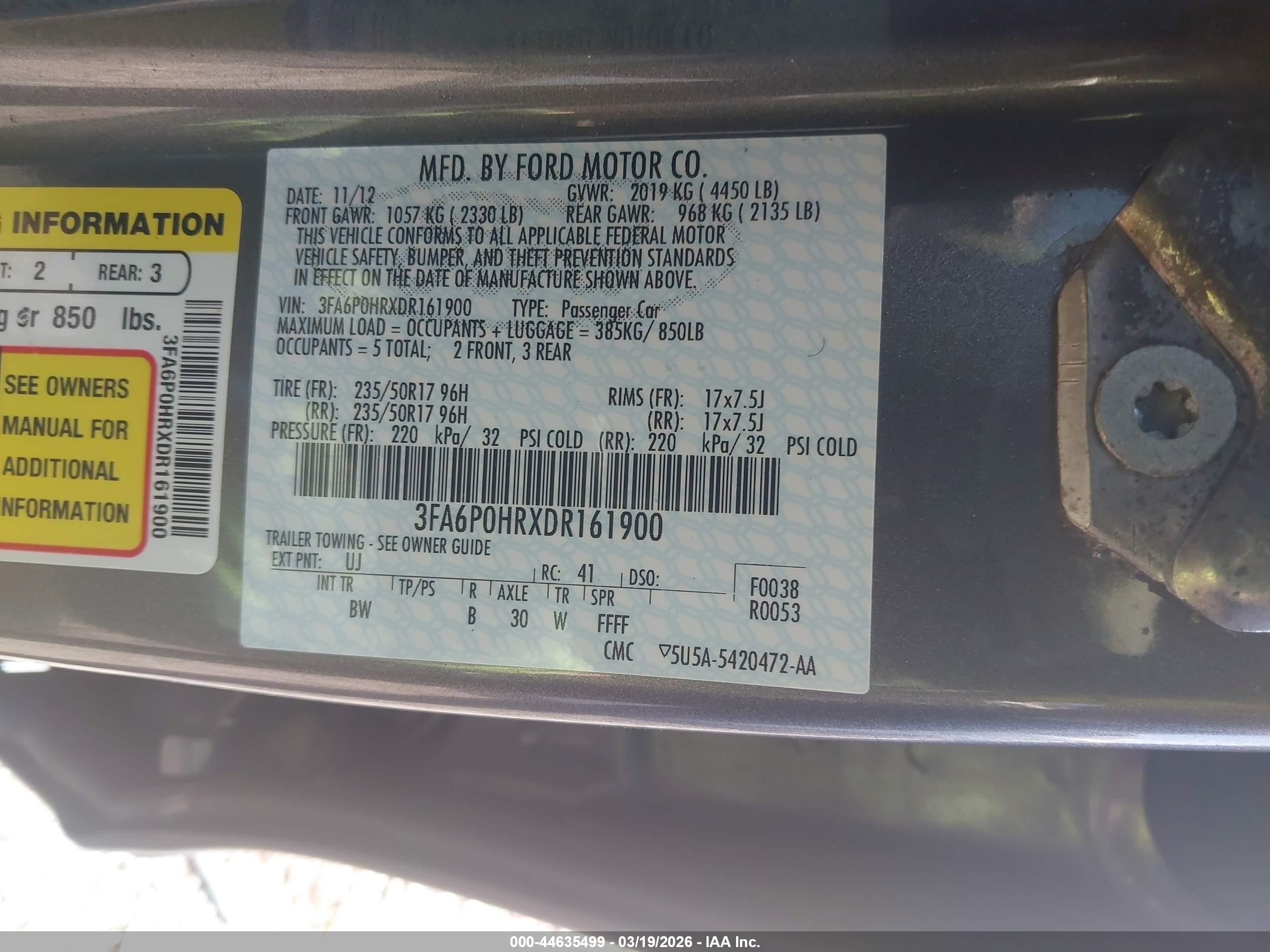 FORD FUSION image 9