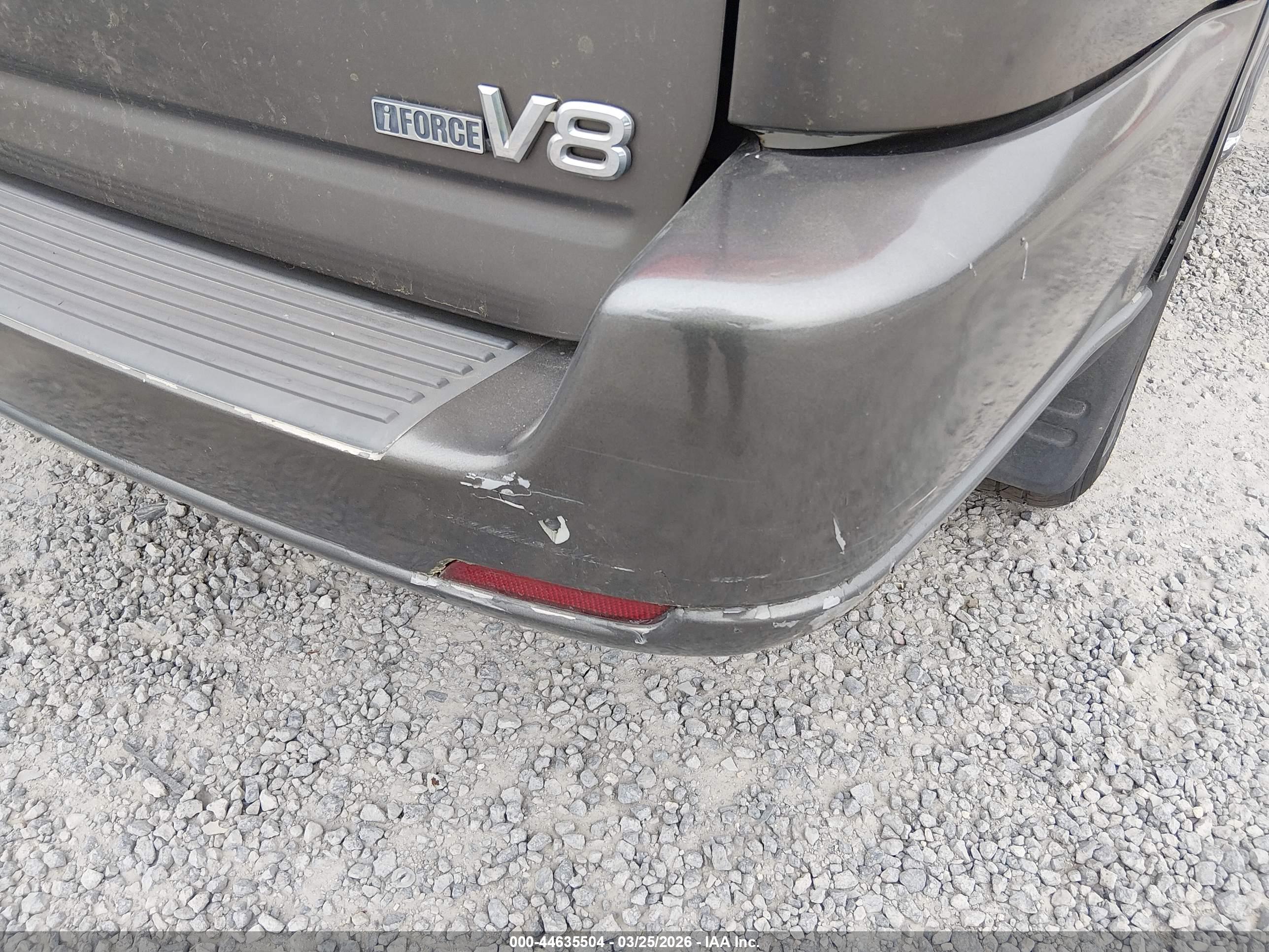 TOYOTA SEQUOIA image 6