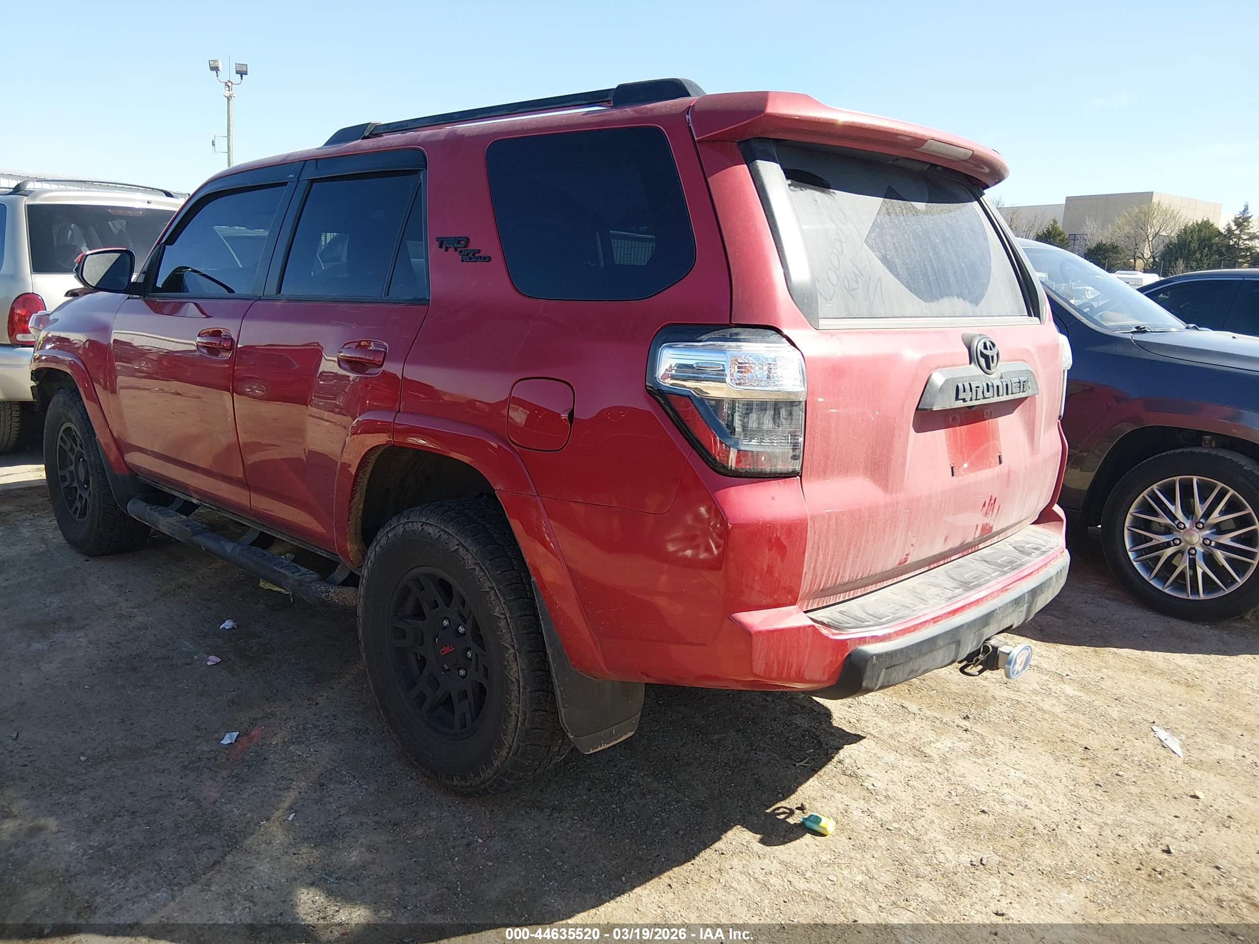 TOYOTA 4RUNNER image 3